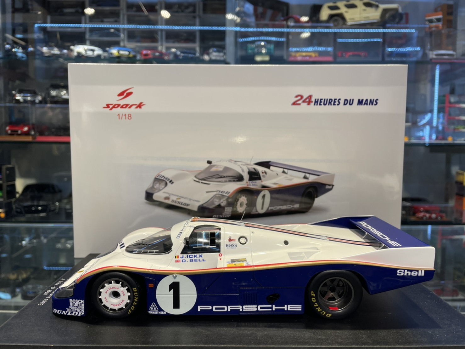 Spark 18S425 Porsche 956 #1 2nd 24H Le Mans 1983 1/18