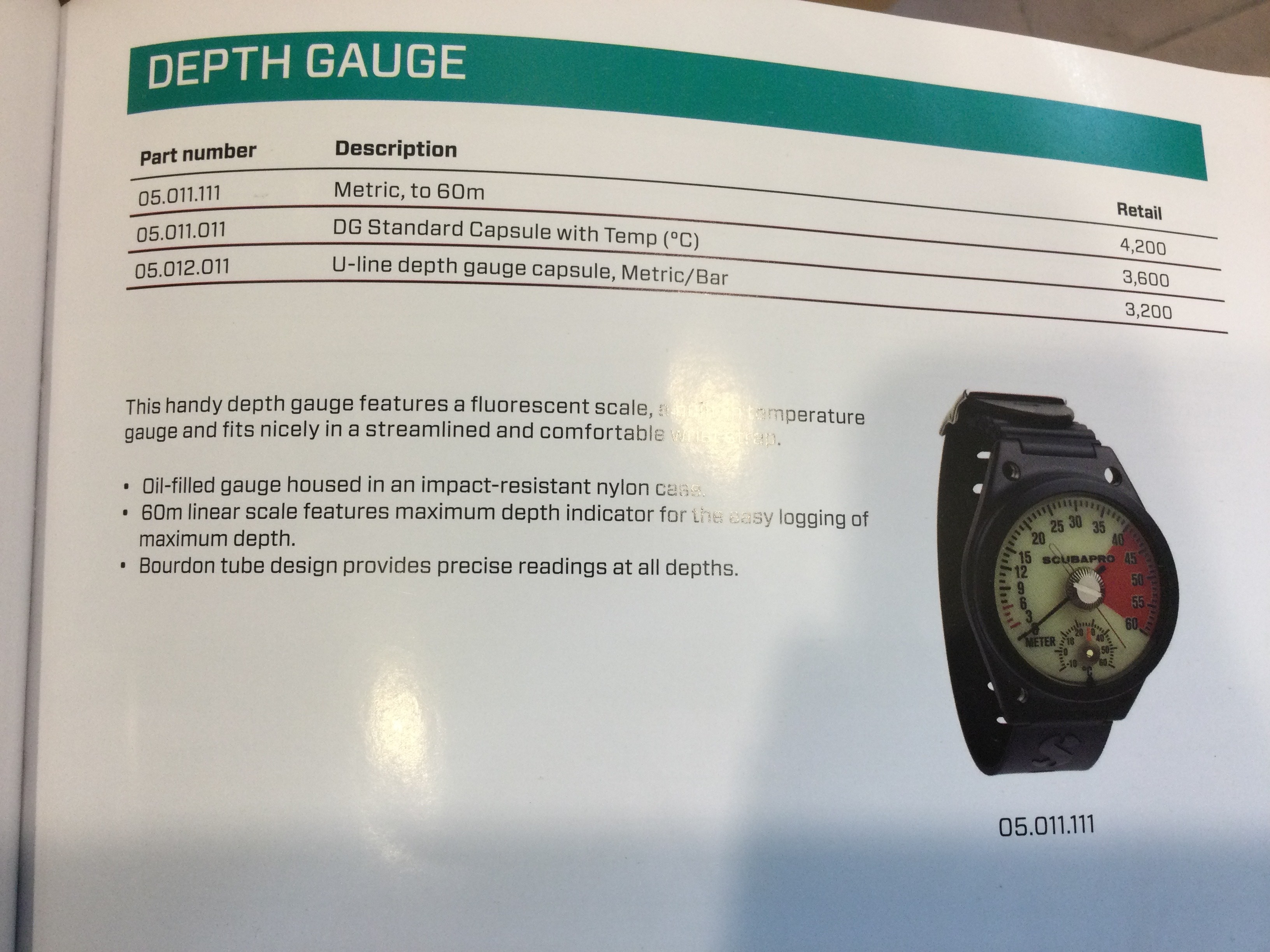 Metric, to 60m $5500- SCUBAPRO 悠潛潛水