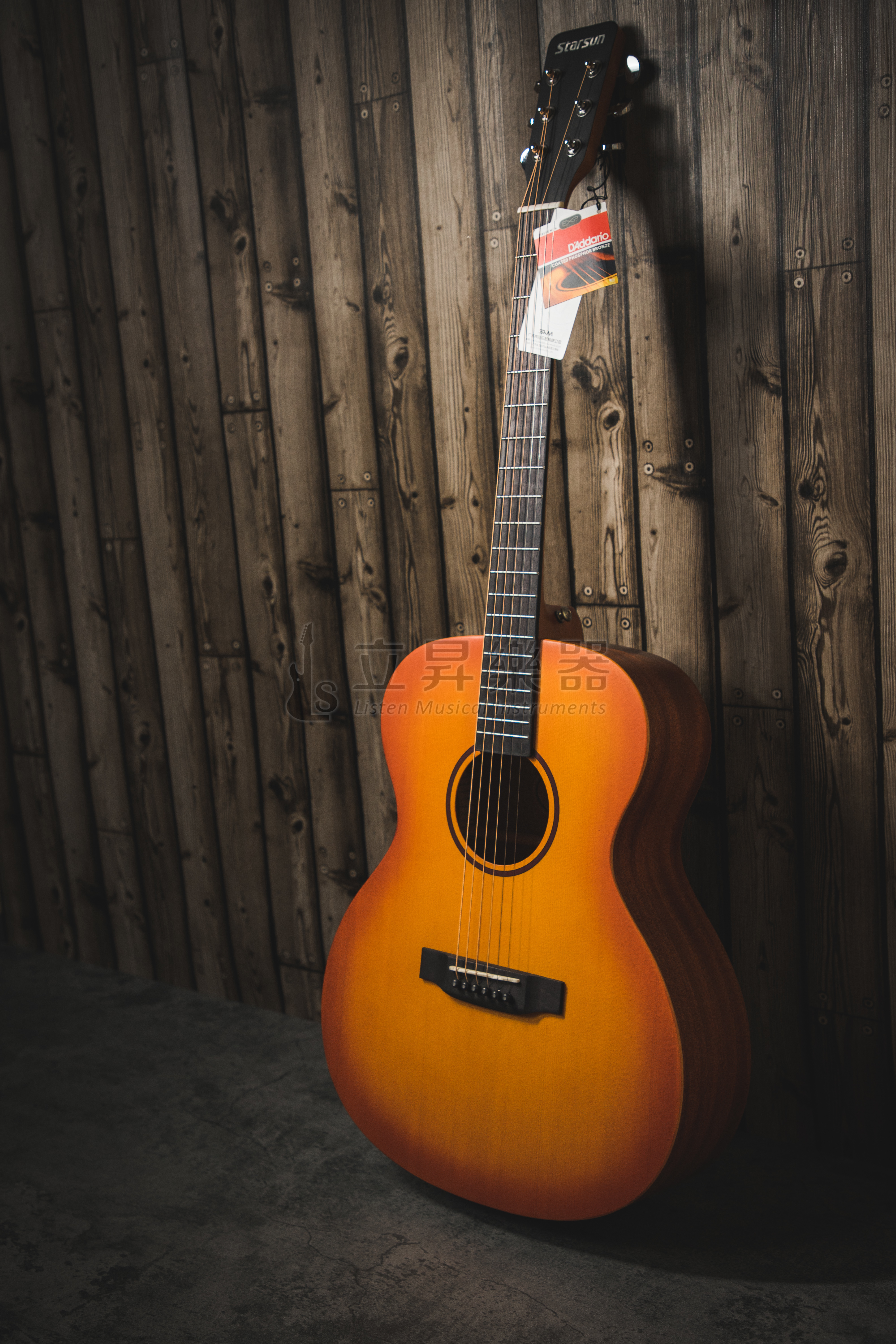 STARSUN S1SOM 木吉他 雲杉面單 番茄炒蛋色 (附原廠15mm厚袋)