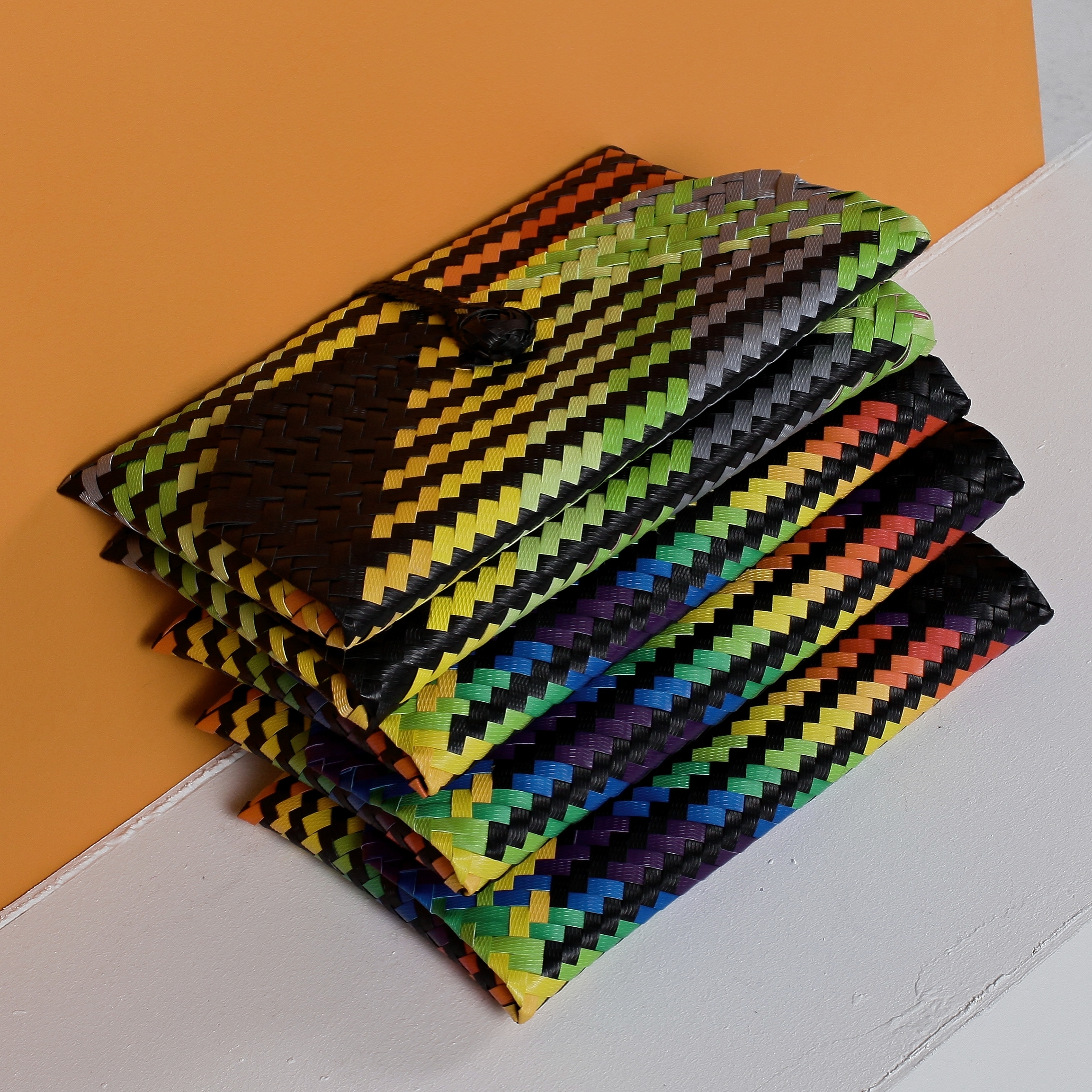 Penan Clutch Multicolored (Black based)