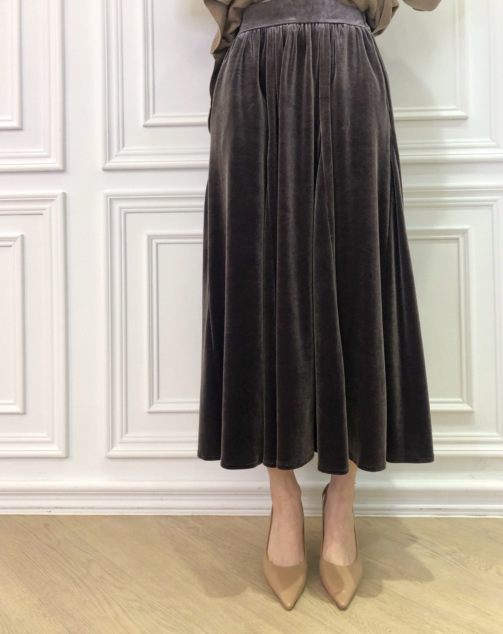 素色絨面鬆緊腰長裙