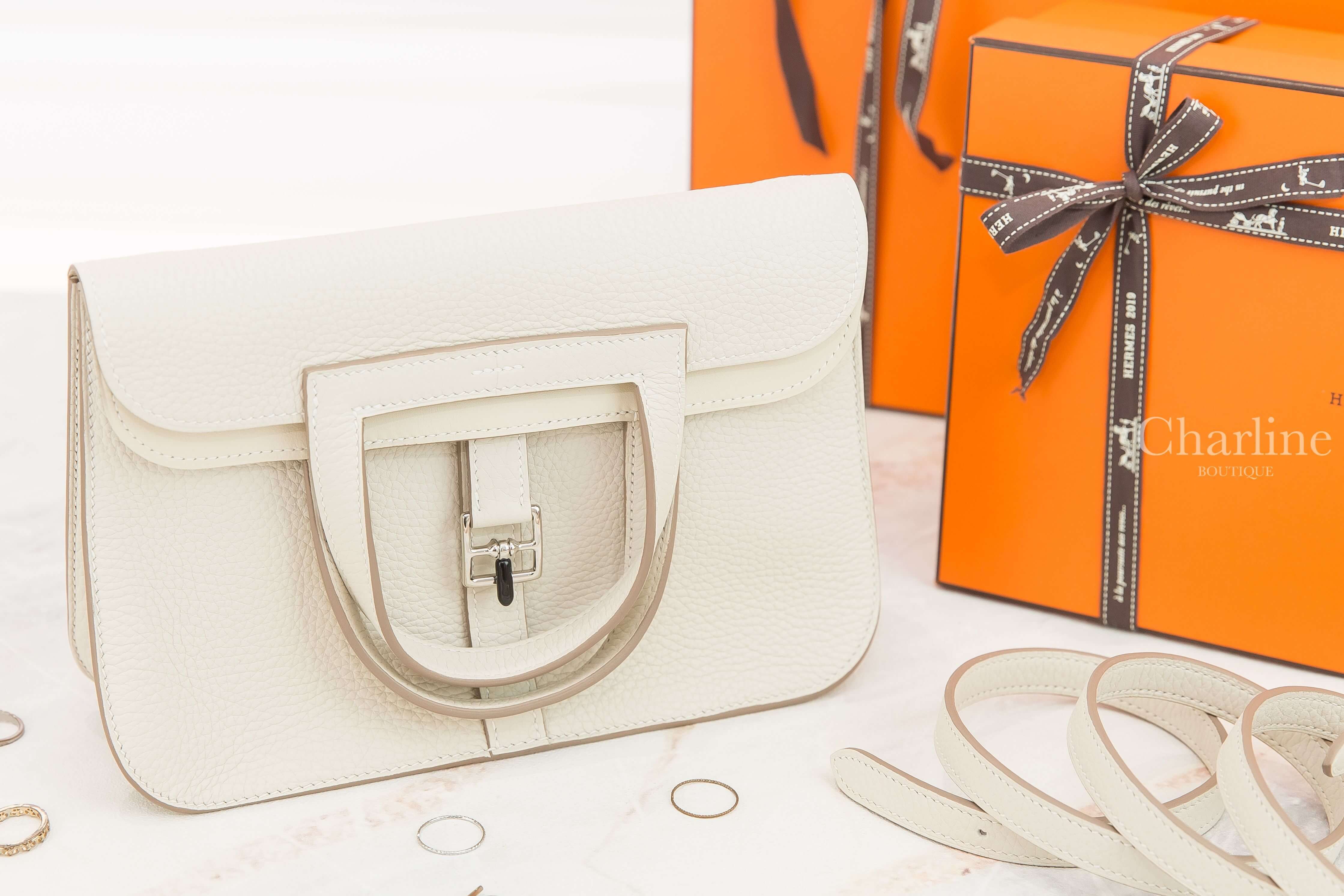 Hermès Halzan 25cm 10 Craie Taurillon Clemence 奶昔白銀釦手提肩背包-Charline Boutique 精品代購
