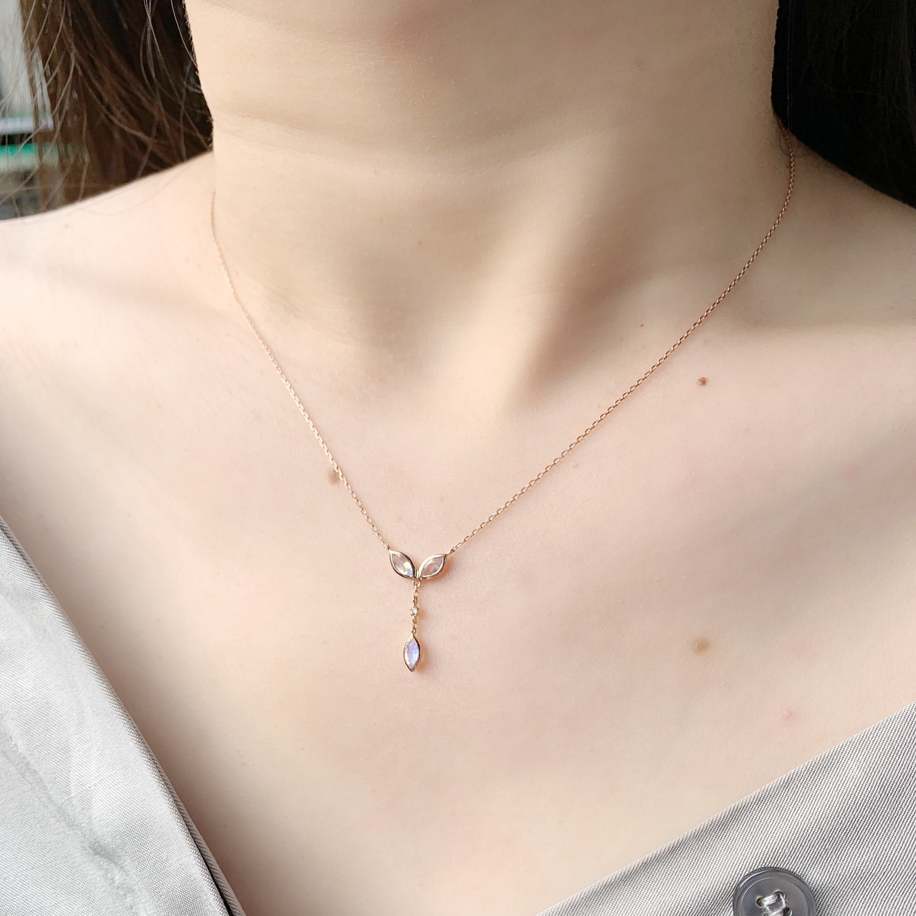 14K小落葉真鑽月光石項鍊