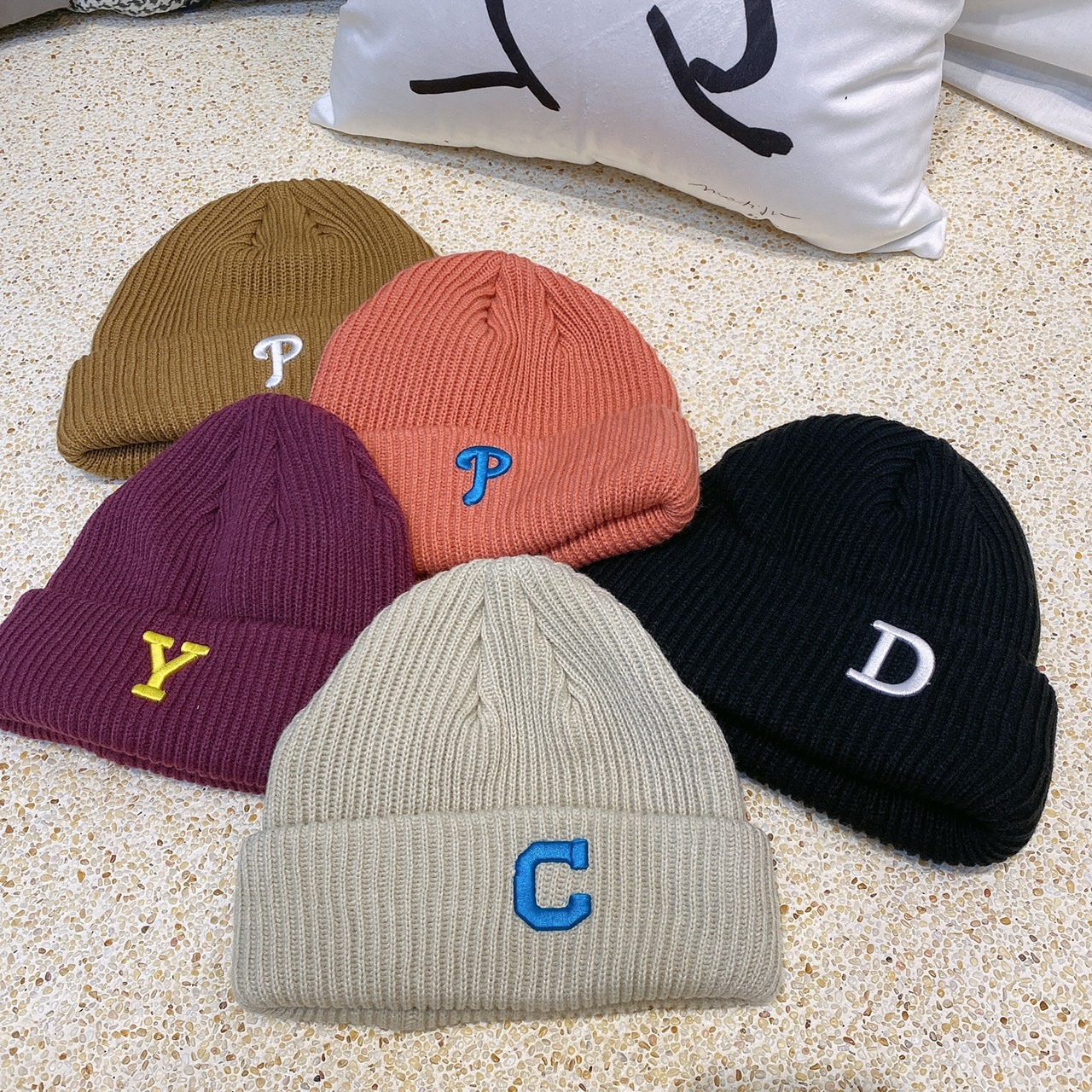 字母反折毛帽/五色