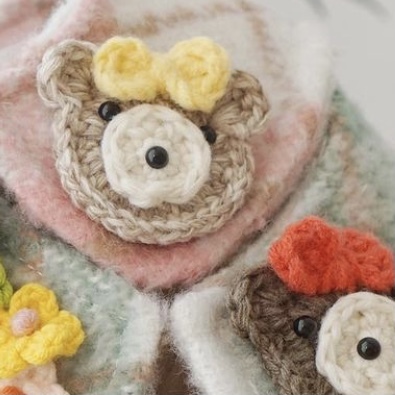 BowBow可愛針織羊毛手作 熊熊花朵 斗篷 脖圍