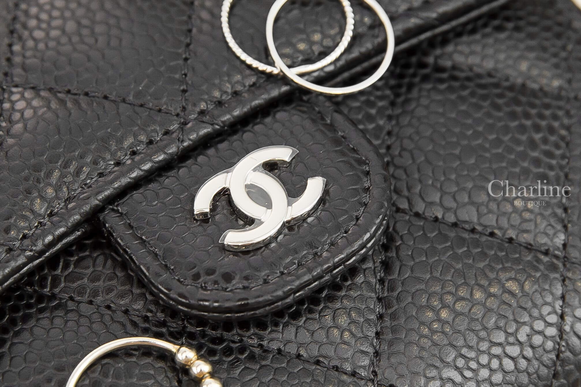 Chanel Classic Small Flap Wallet 黑色銀釦荔枝紋三折短夾