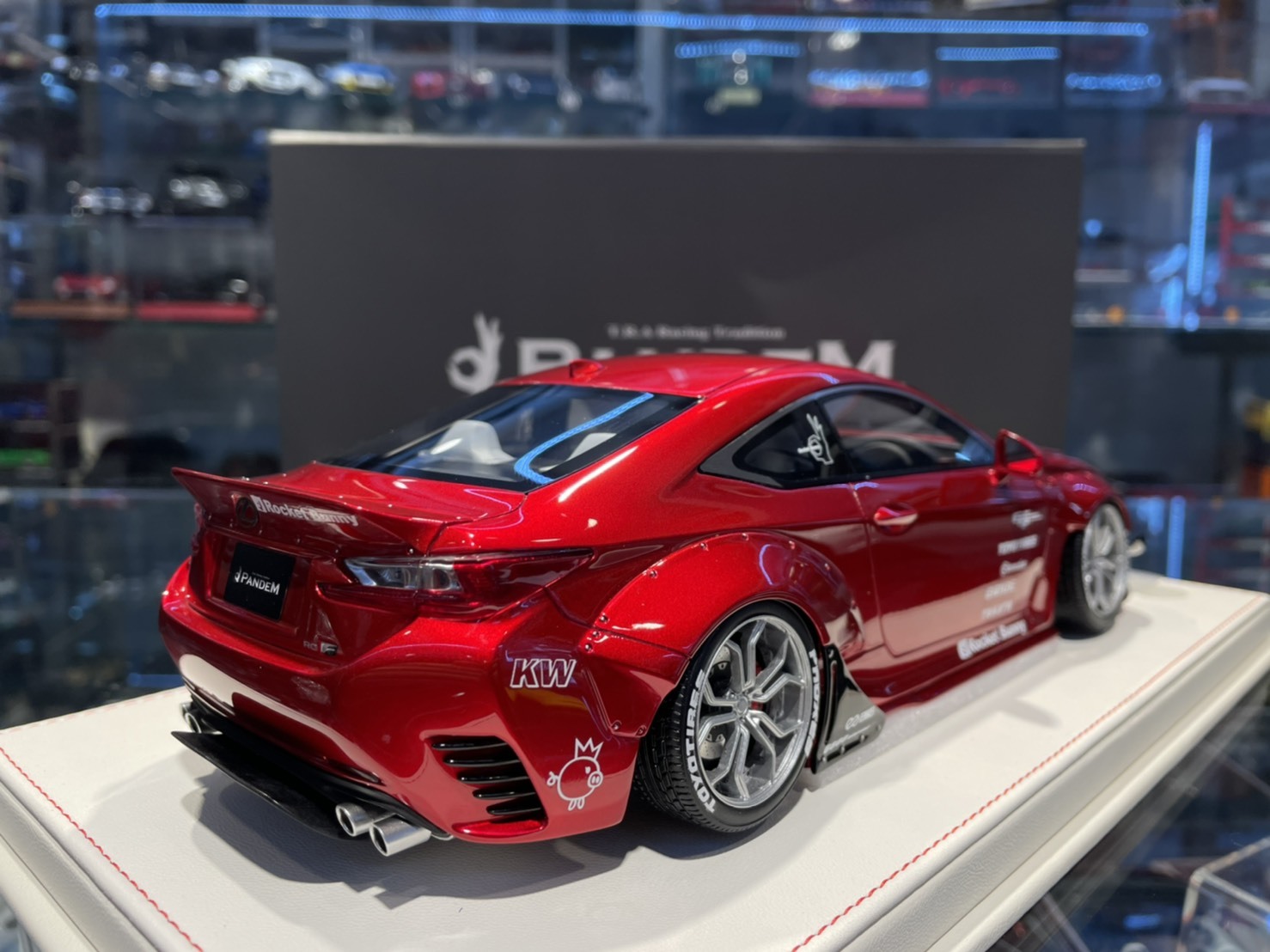 OneModel PANDEM Rocket Bunny RCF Red 1/18 (Resin)