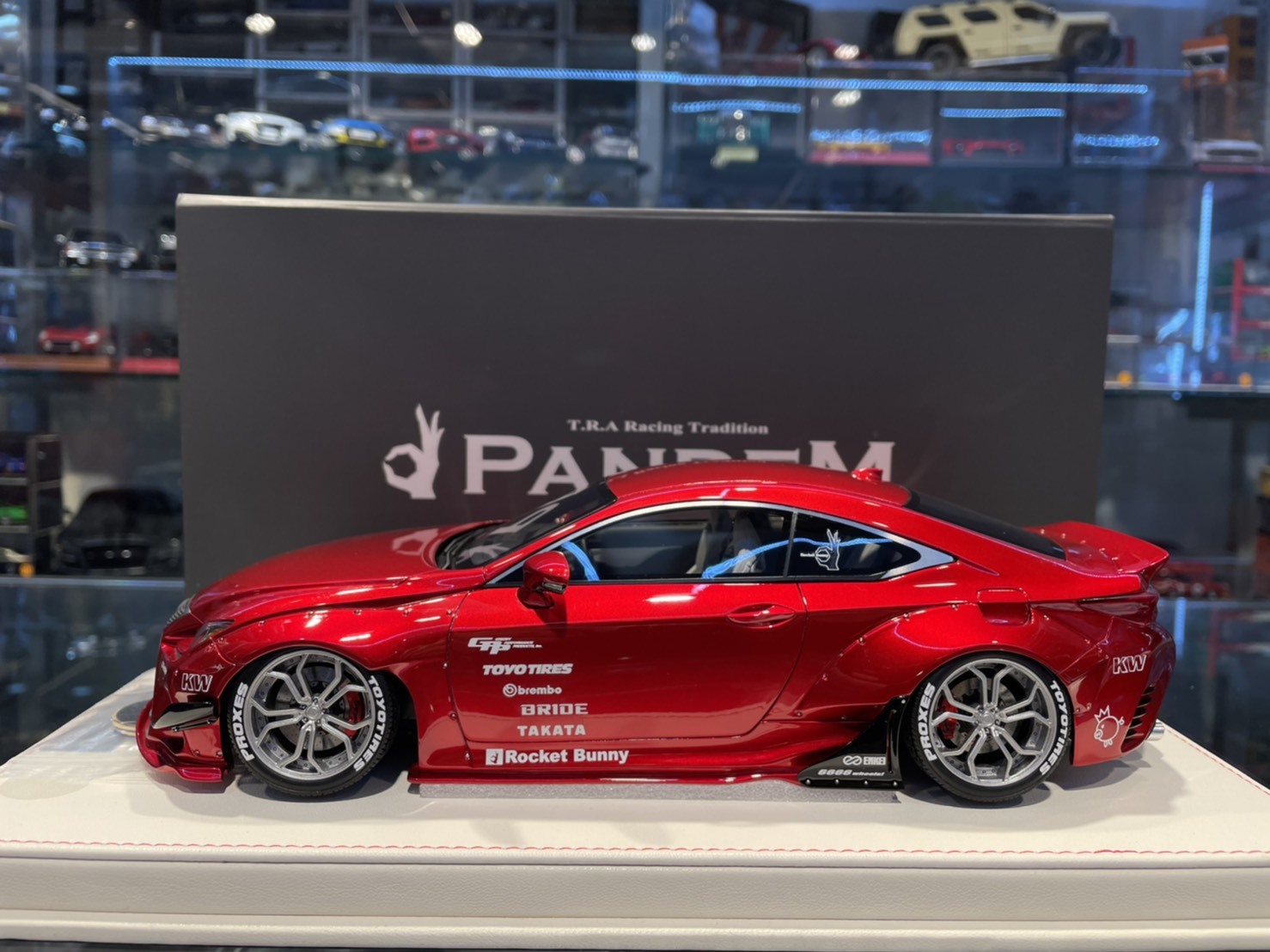 OneModel PANDEM Rocket Bunny RCF Red 1/18 (Resin)