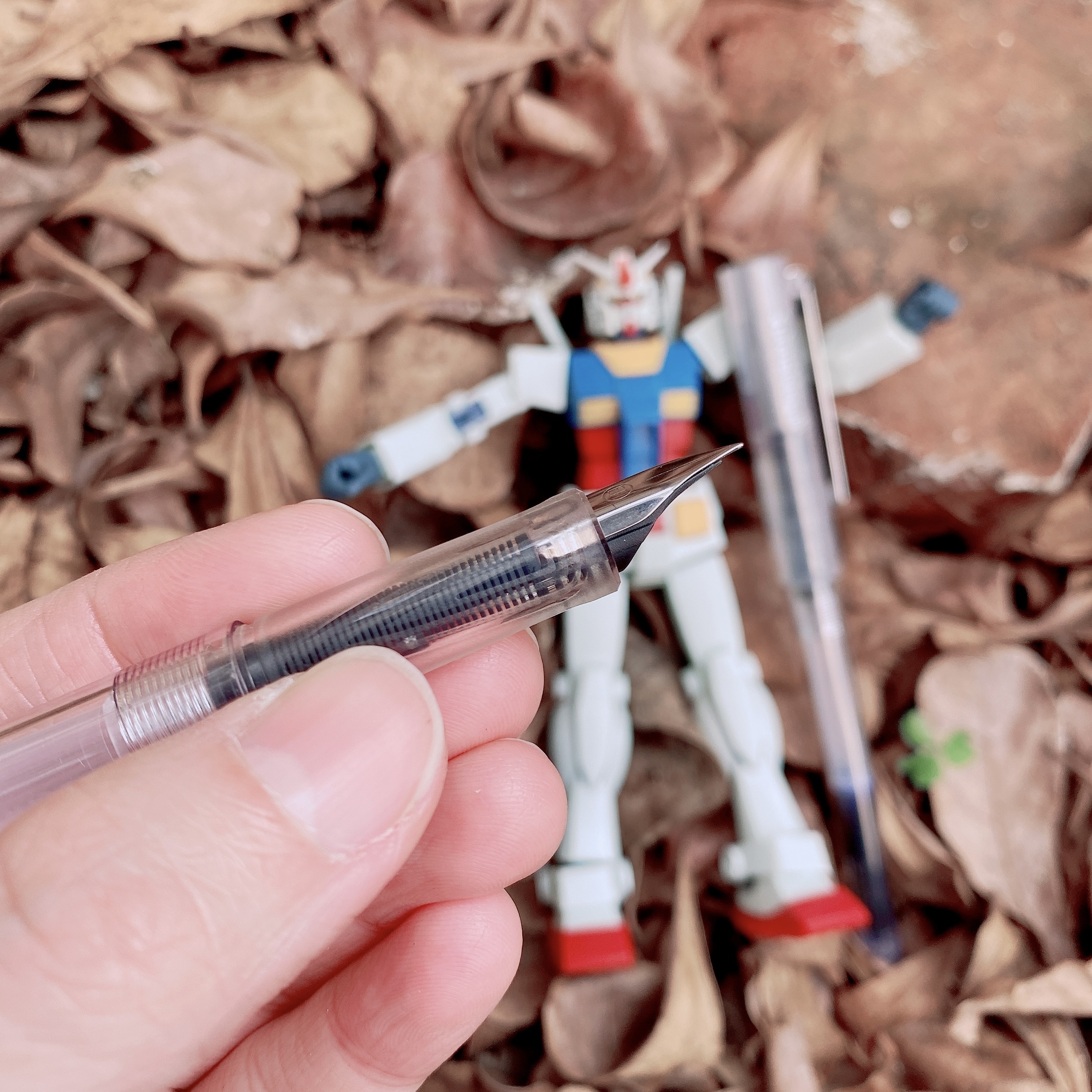 施奈德 406 EF極細字鋼筆 (透明筆桿) /德國 Schneider