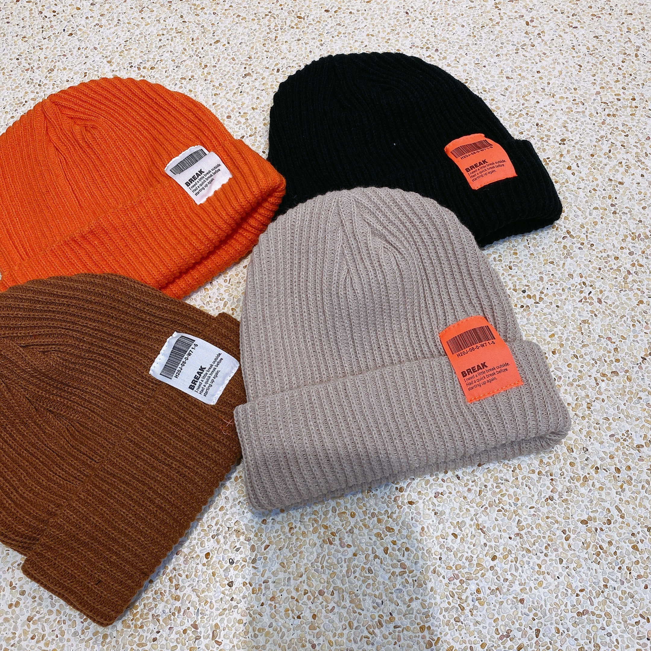 小標logo針織毛帽/現貨四色