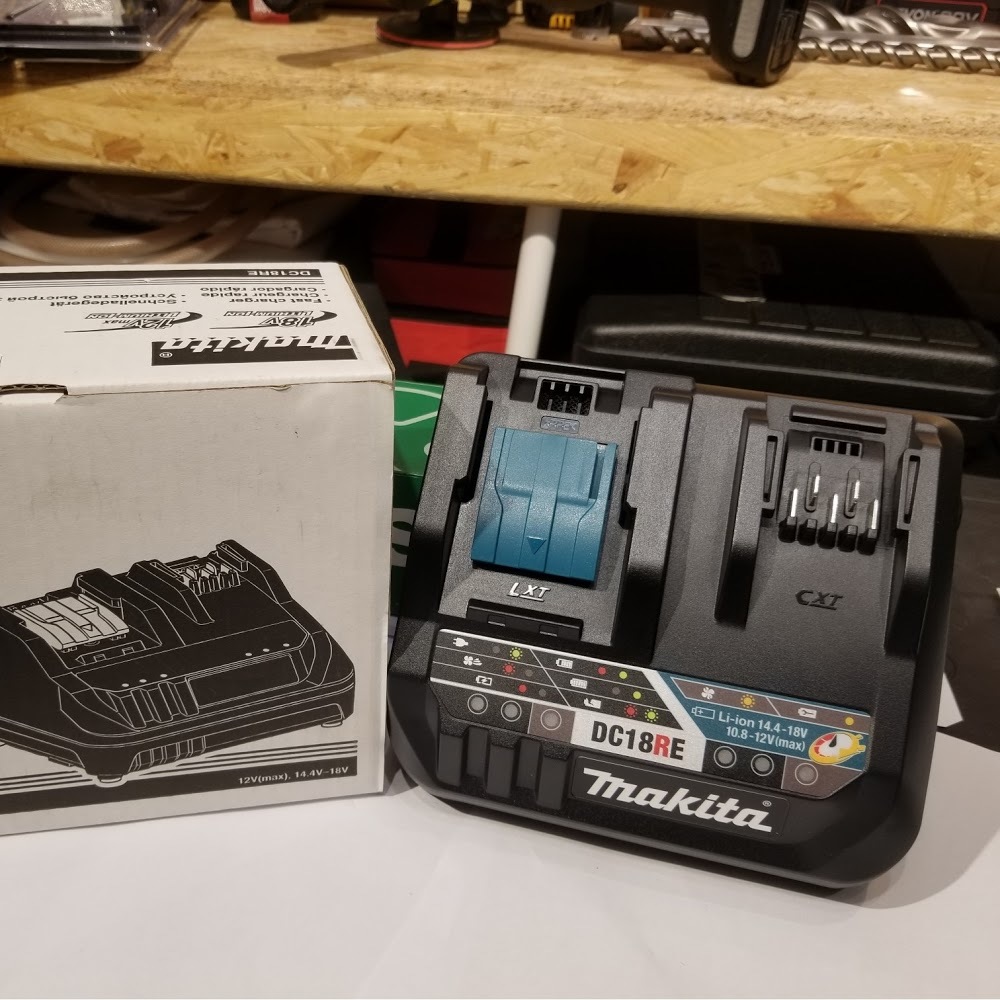 MAKITA牧田 -快充電器DC18RE (12V+18V)