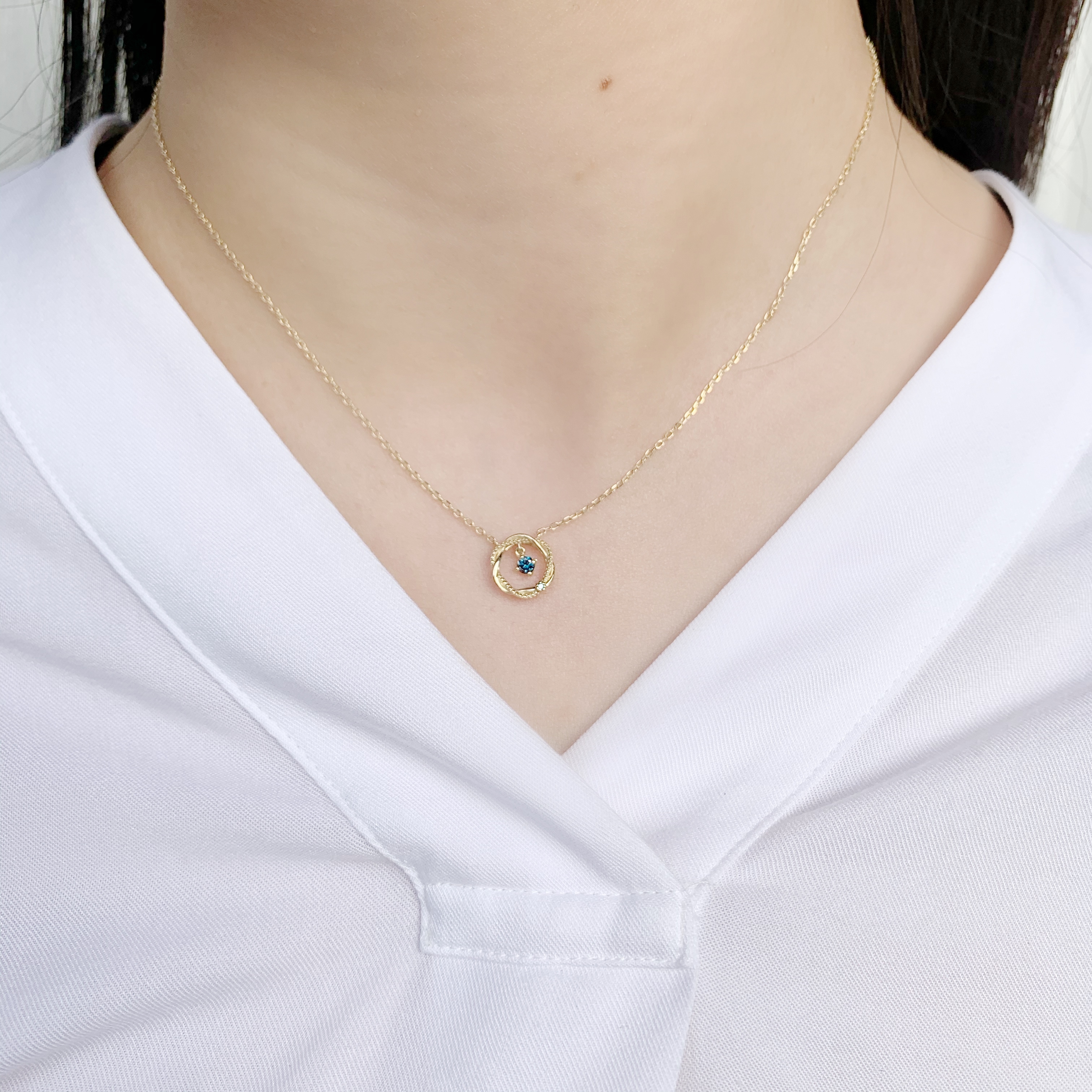 14k純金 10+1分藍鑽麻花花圈鎖骨鍊