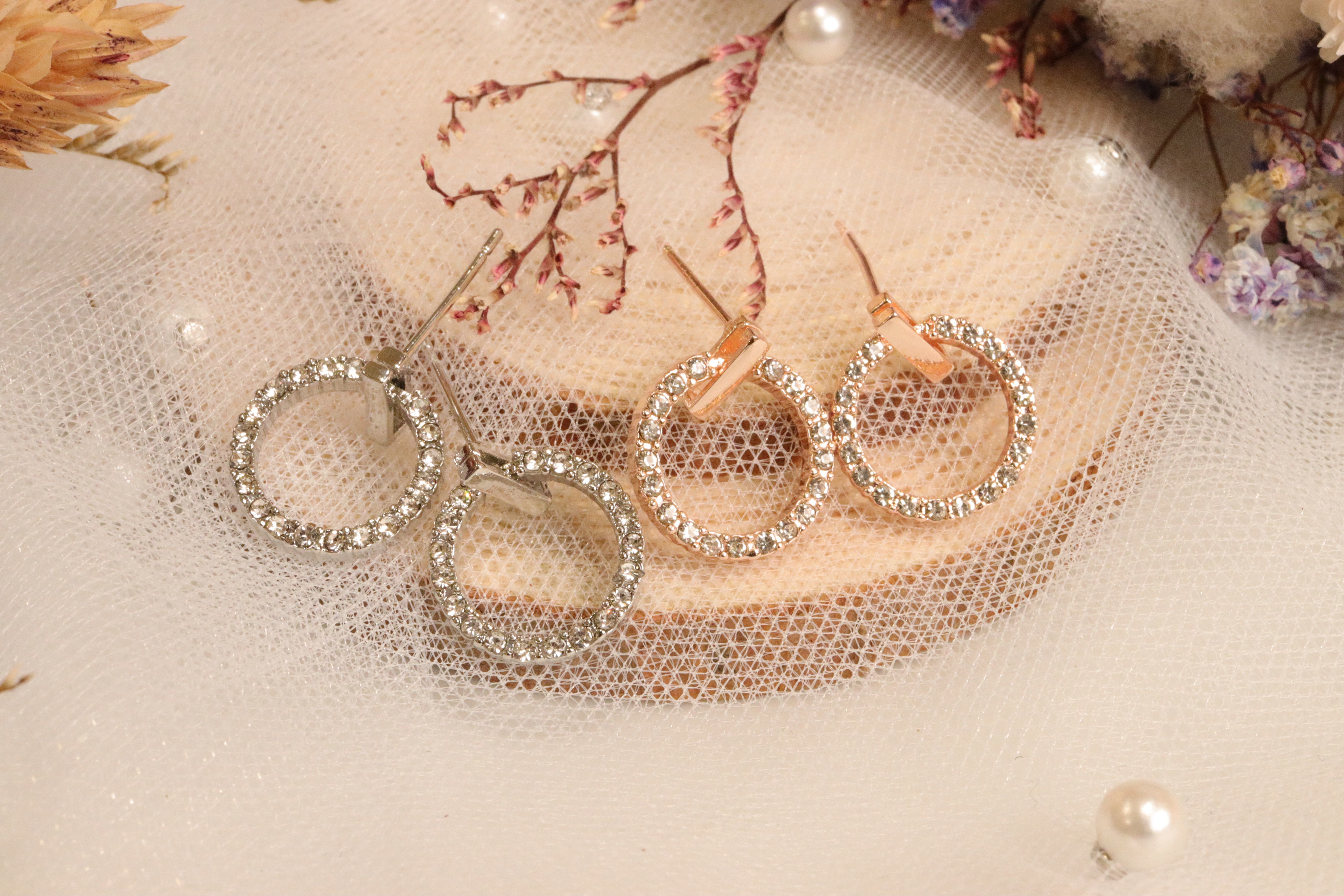 長方垂吊滿鑽甜甜圈