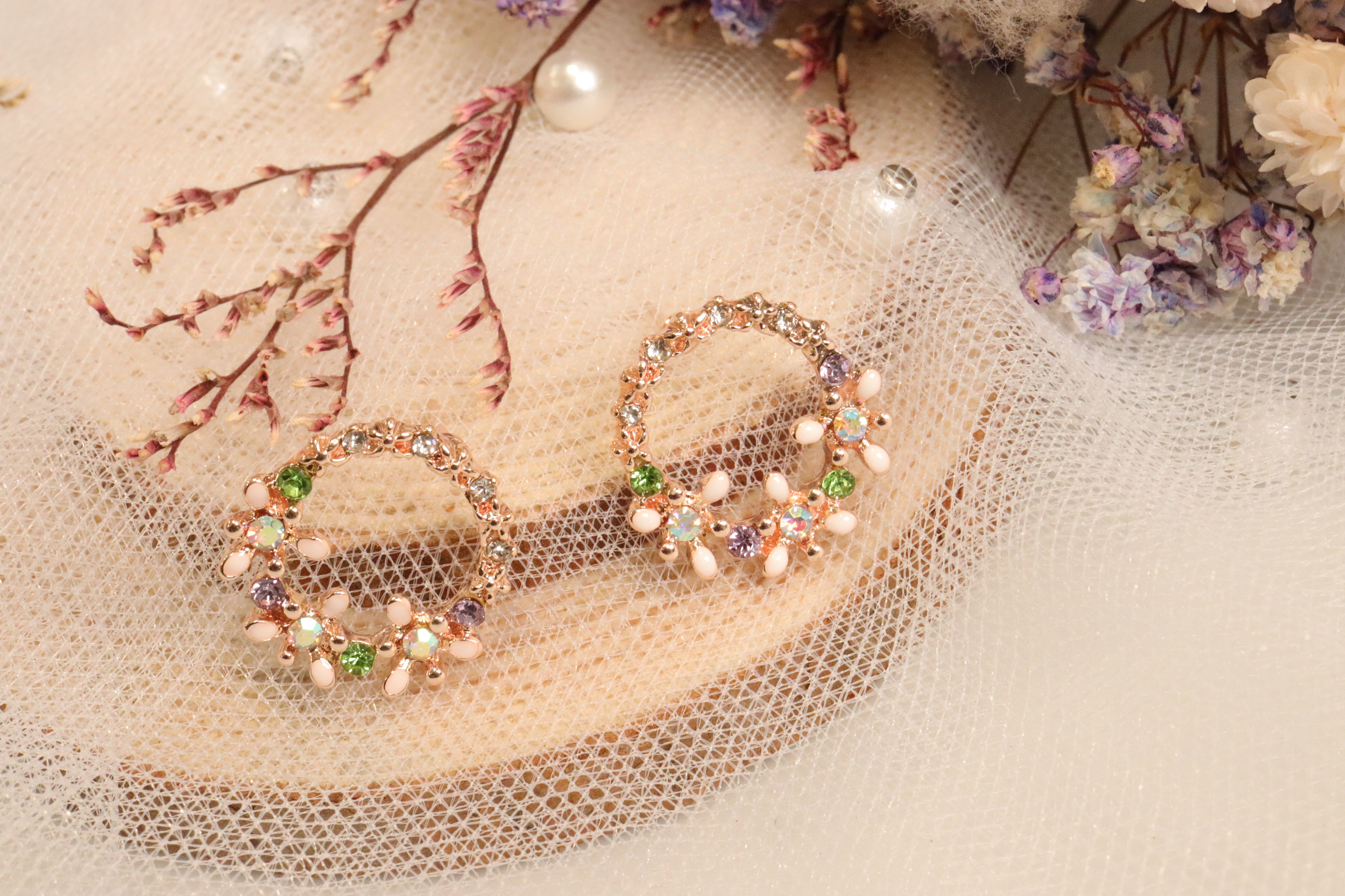 銀針 白三瓣花圈 綠紫鋯