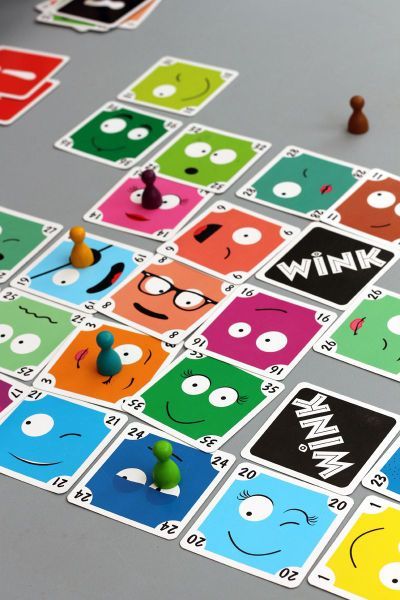 Wink 眨眨眼 8人版