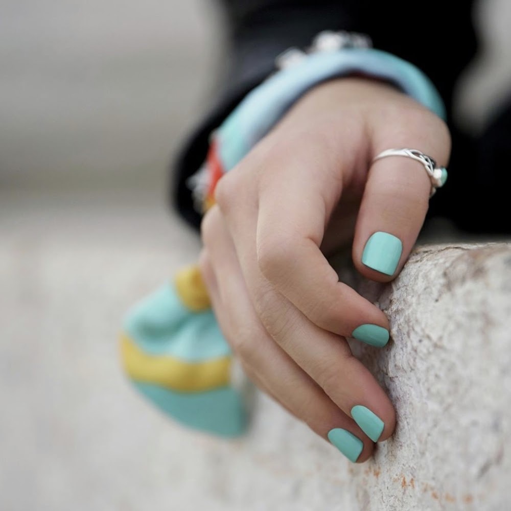 *限時半價* OPI GEL - Closer Than You Might Belém GCL24