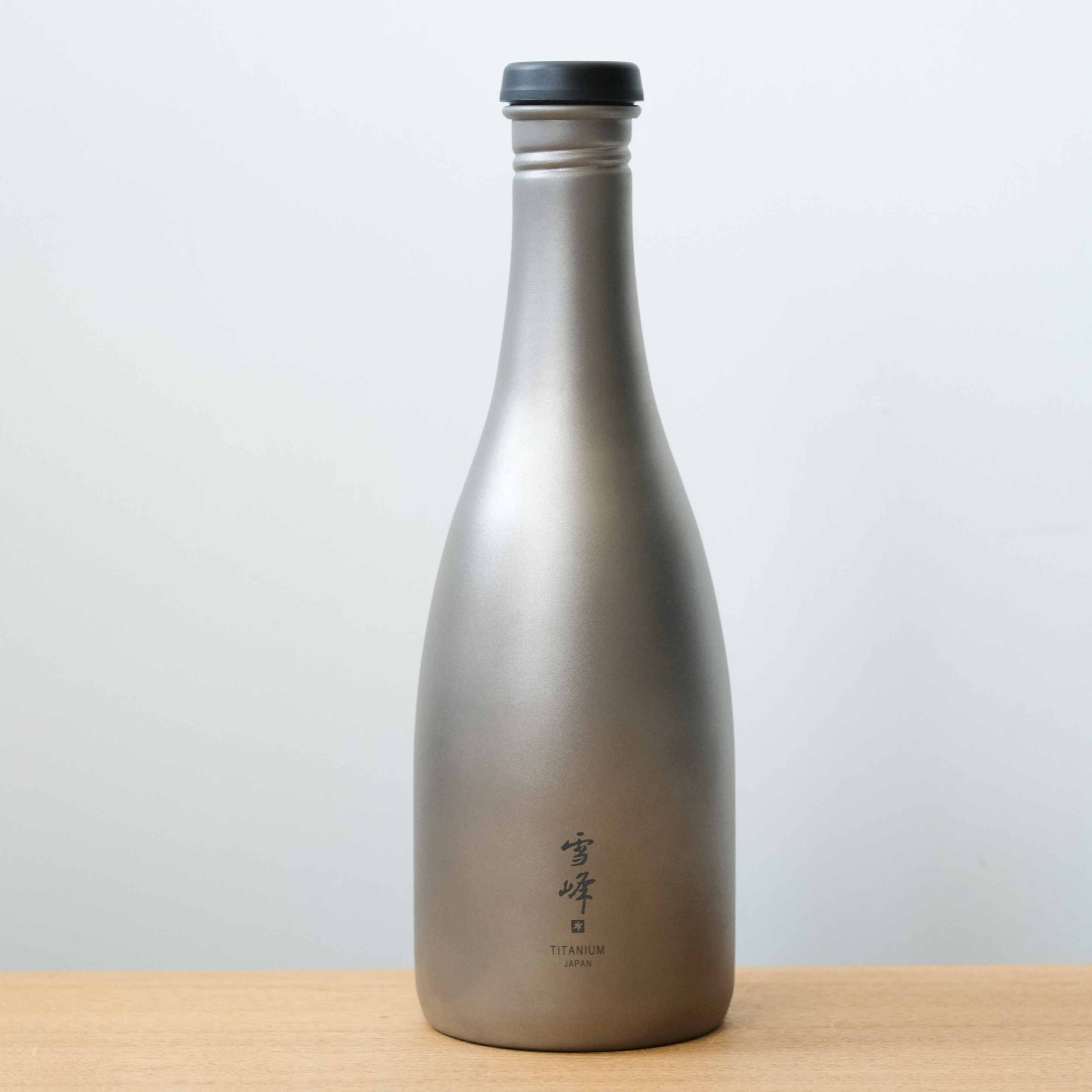 Snow Peak Titanium Sake Bottle TW-540