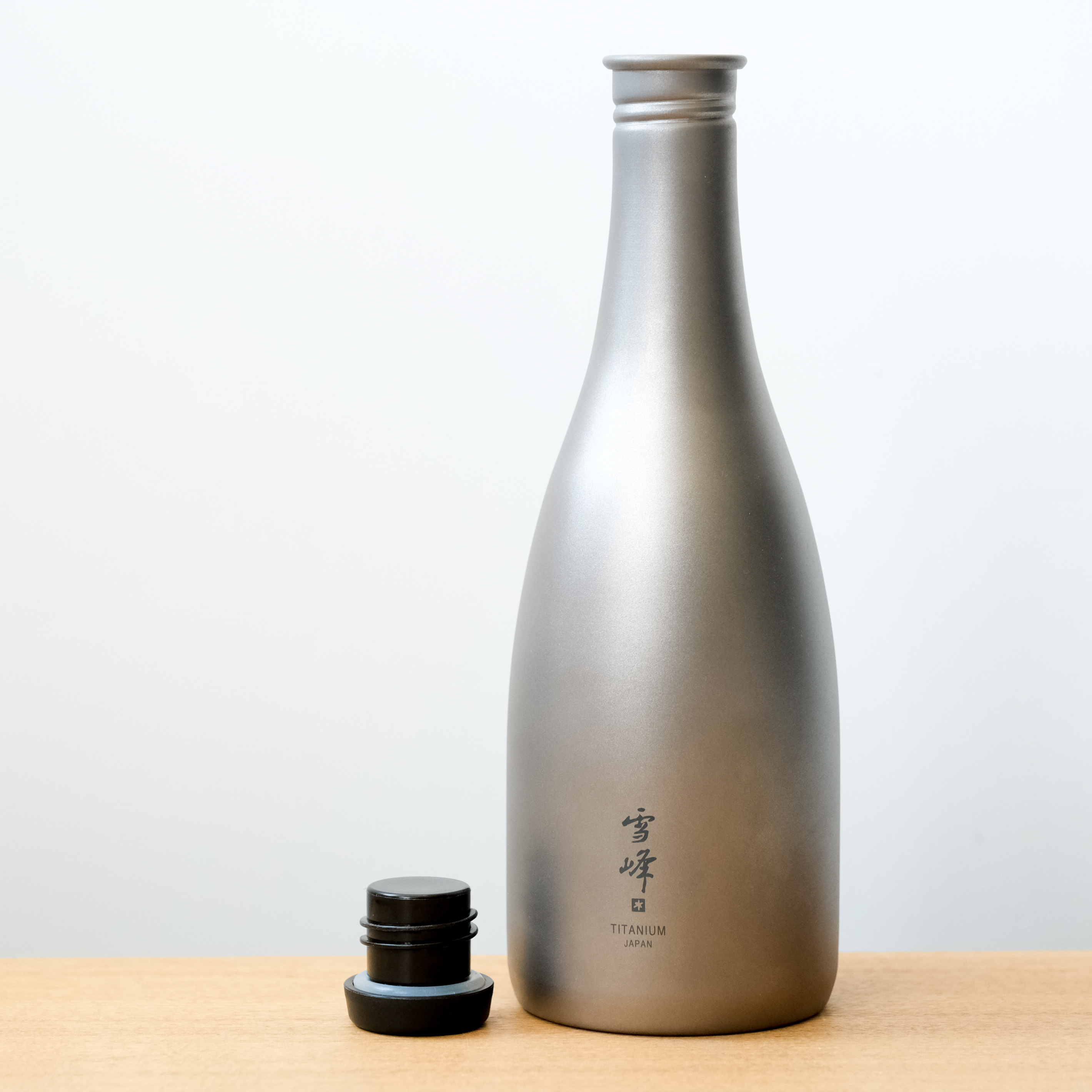 Snow Peak Titanium Sake Bottle TW-540