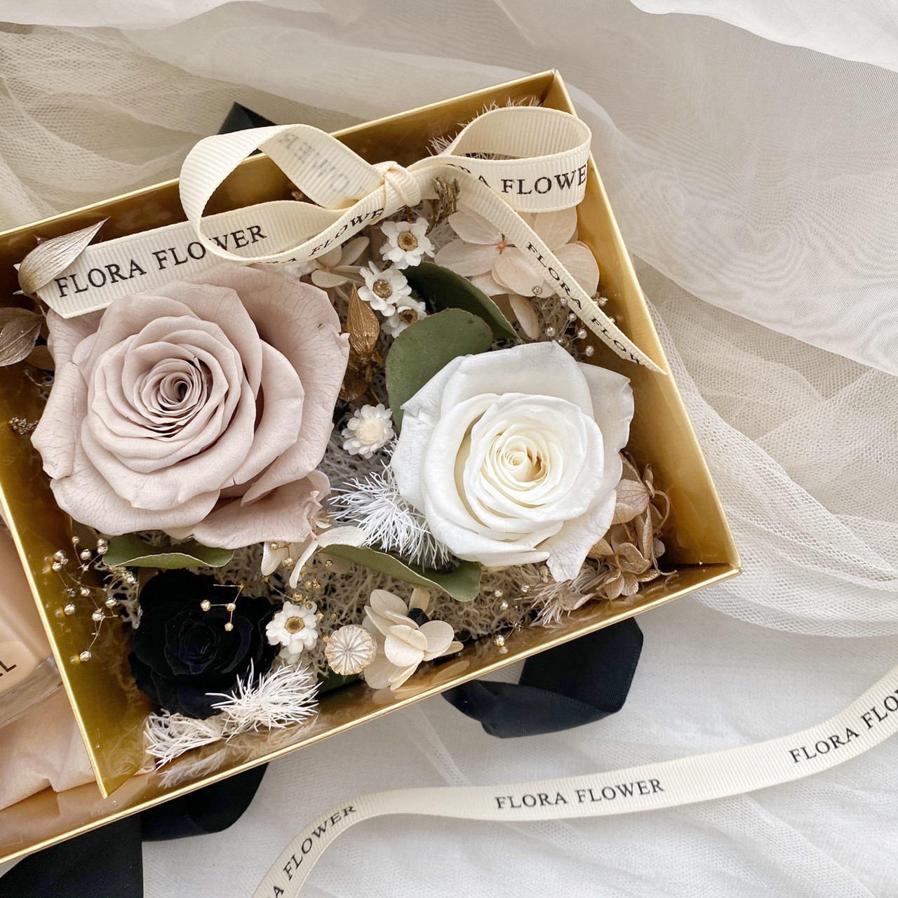 永生花禮盒(不含CHANEL)- 奶茶