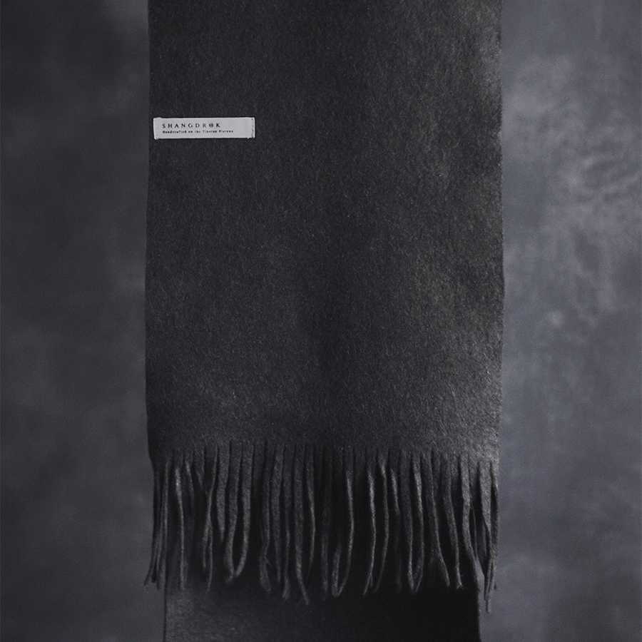 犛牛絨手工毛氈圍巾｜深褐－寬版｜中國藏區