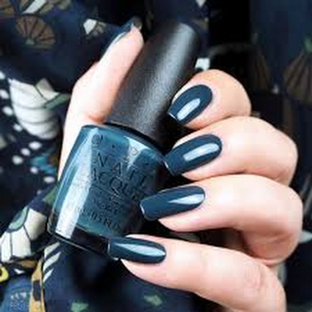 OPI 甲油 - CIA = Color Is Awesome - ISLW53