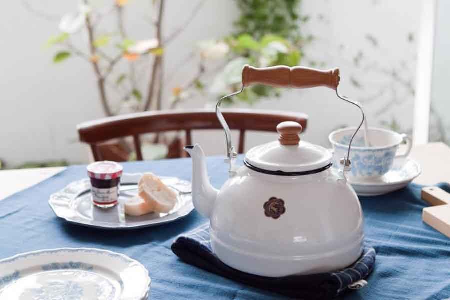 月兔印燒水壺2.2L/白