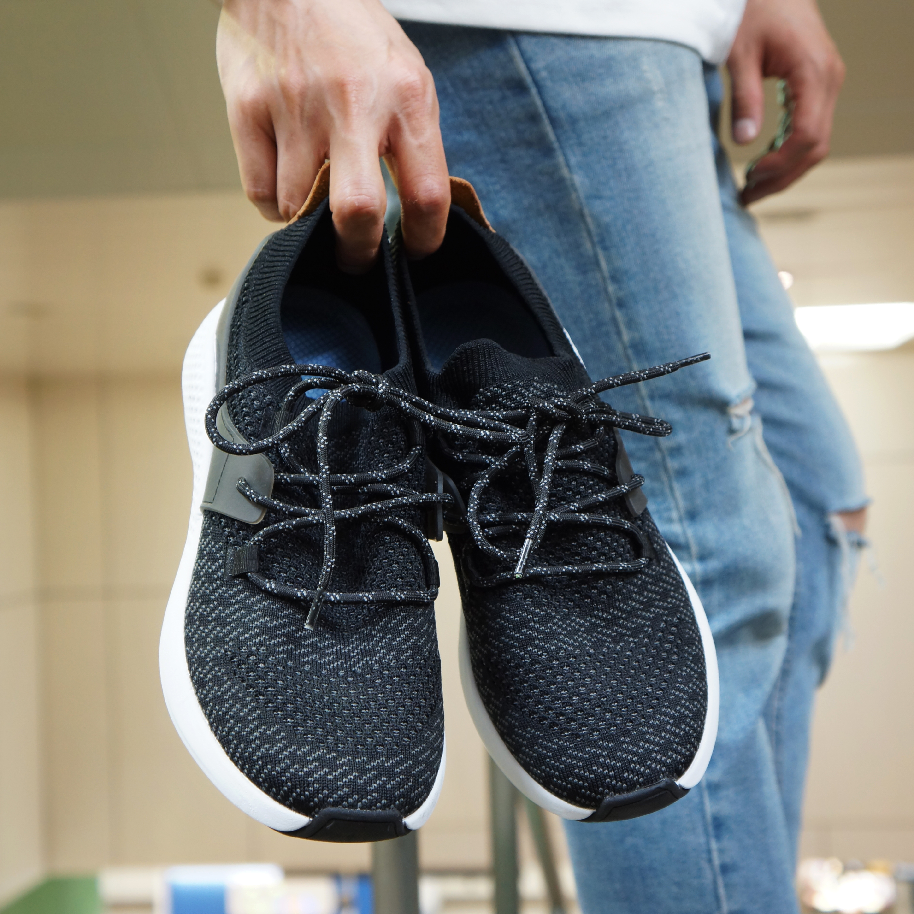 【說走就走-男款】輕量飛織MODO大底彈力襪套鞋口綁帶休閒、運動鞋