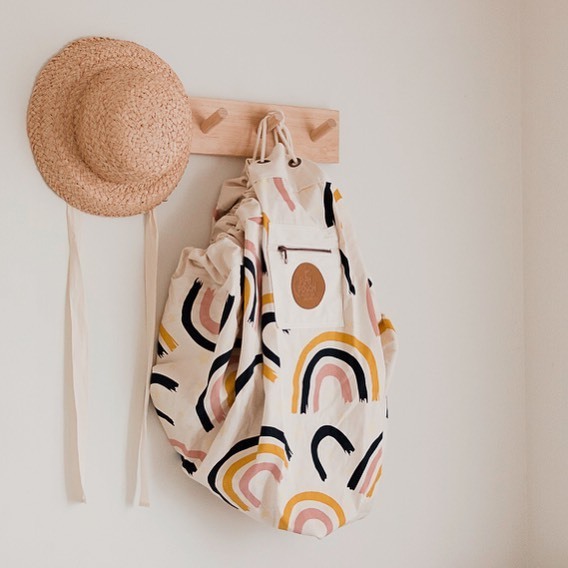 夜光彩虹收納袋