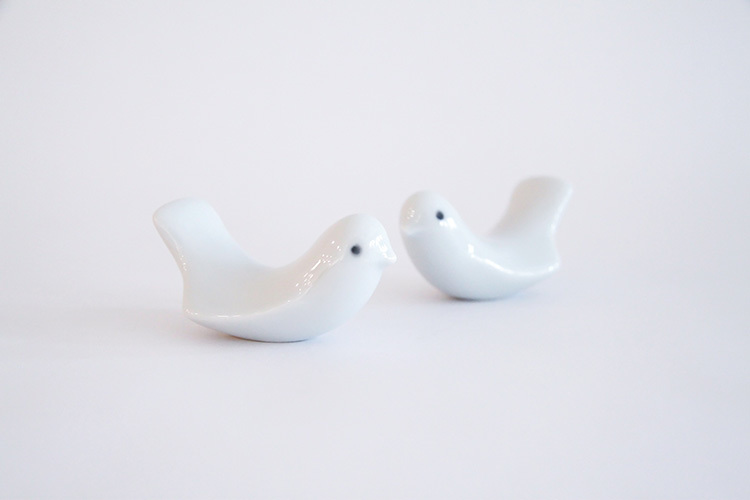 白山陶器-小鳥筷架2件