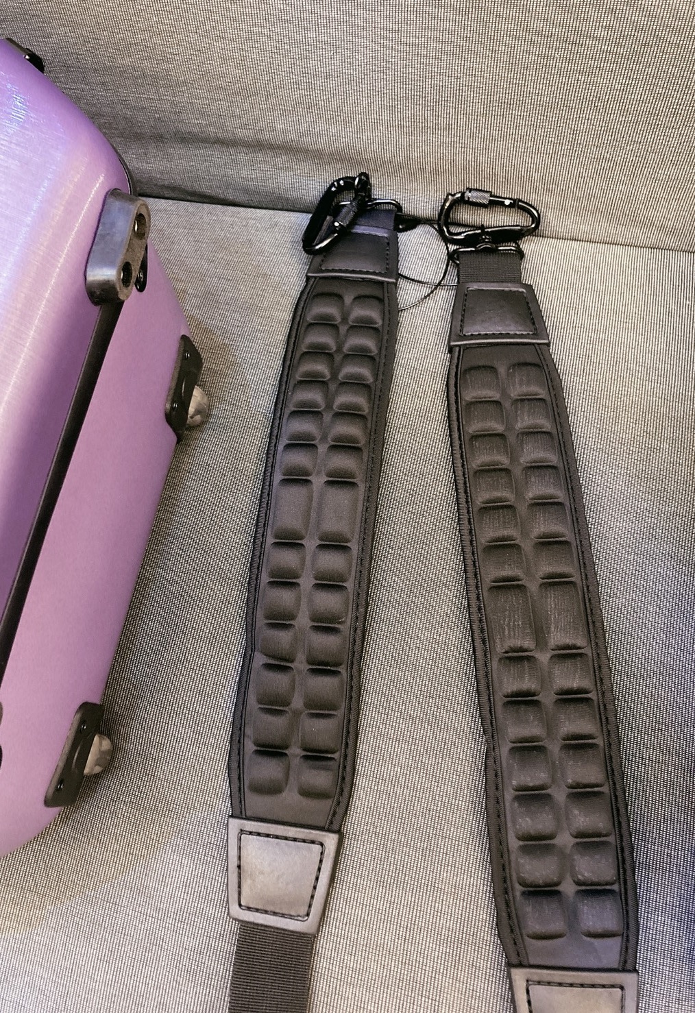 複合碳纖維大提琴盒 粉紫色款 第 5 張圖片｜三峽弦樂器