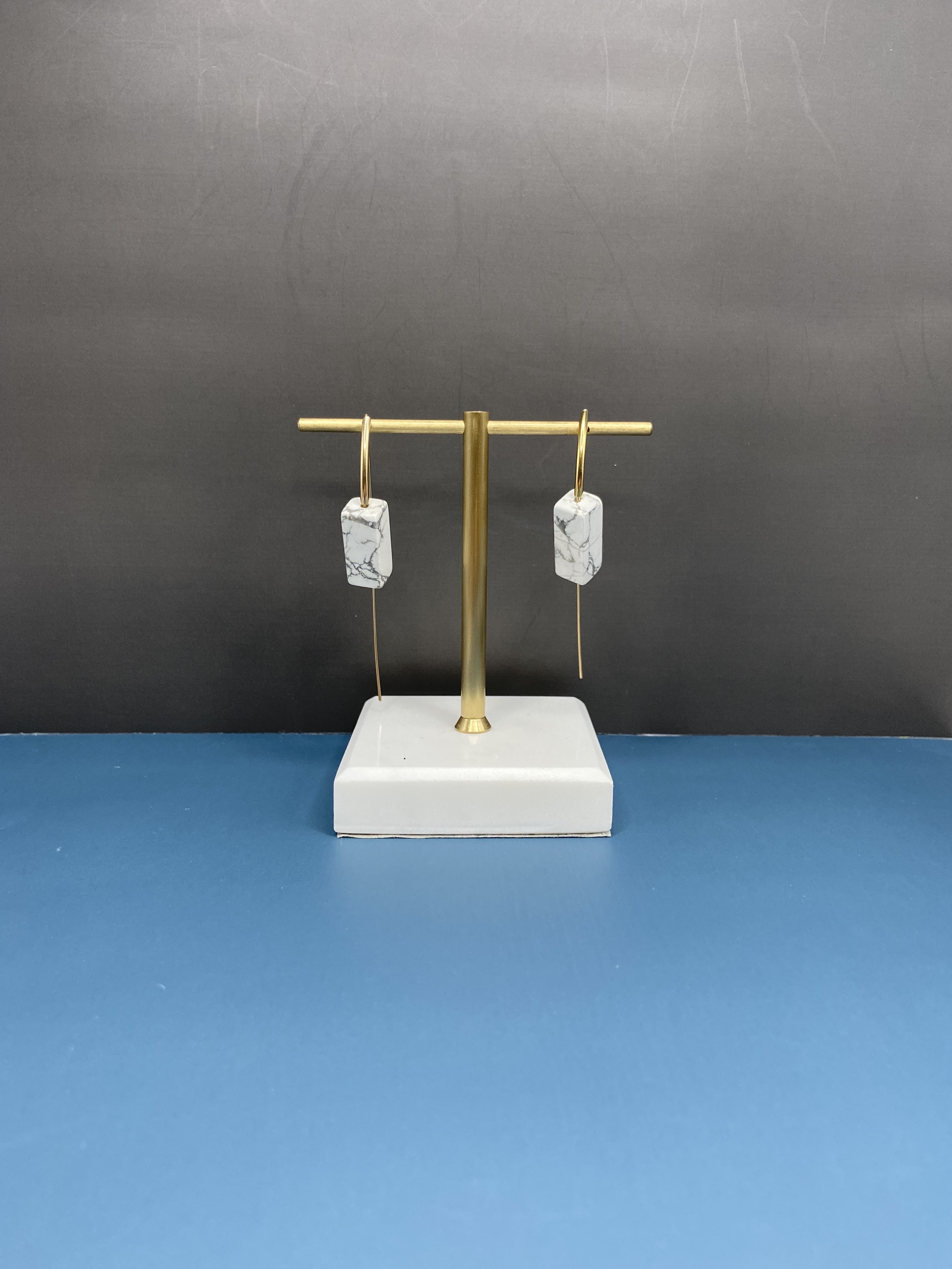 COLE COOL型格天然白松石14kgf種子系列耳環