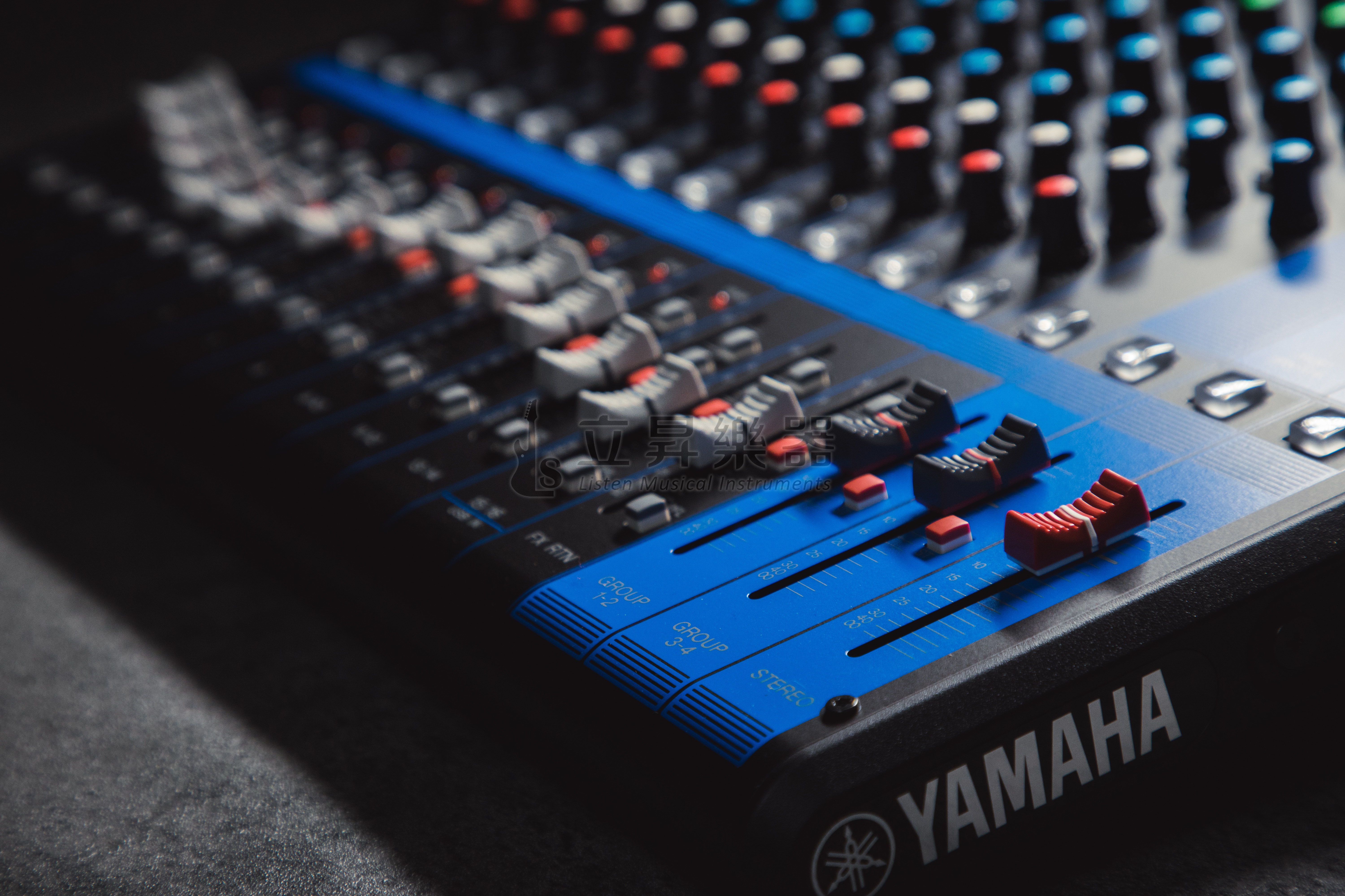 配信機器・PA機器・レコーディング機器 YAMAHA MG16XU YAMAHA MG16XU 配信機器・PA機器・レコーディング機器