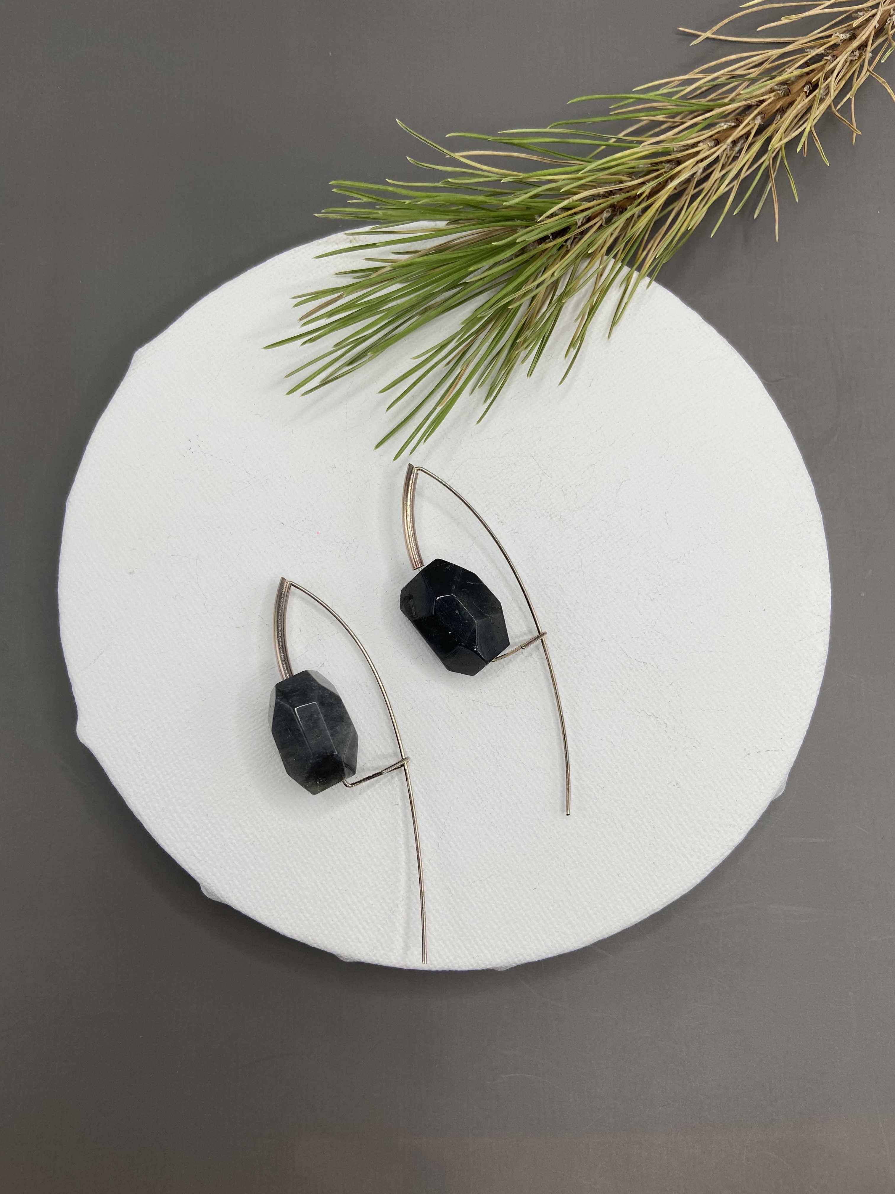 COLE COOL型格天然閃光石14kgf種子系列耳環