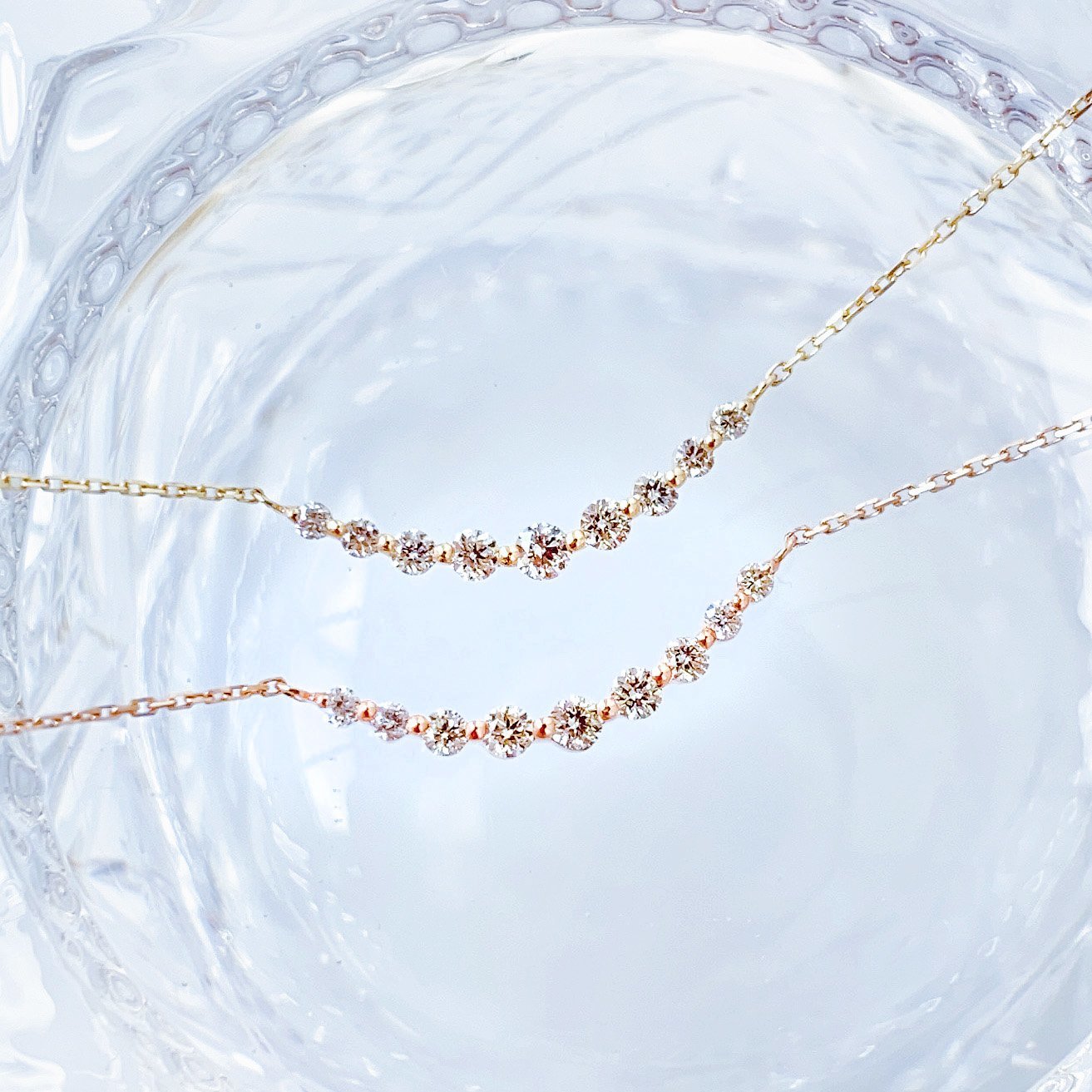 0.10ct弧線鑽石項鍊