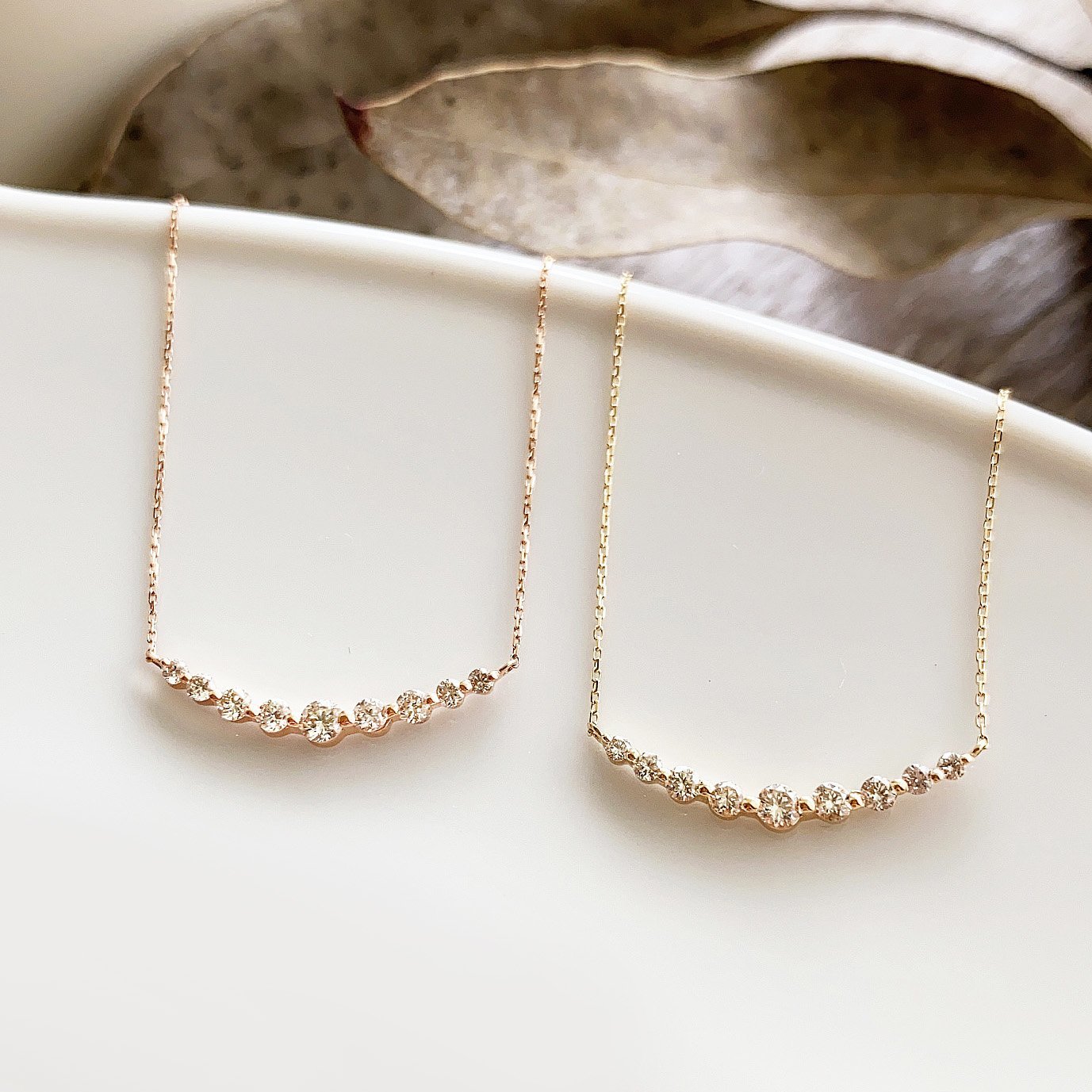 0.20ct弧線鑽石項鍊