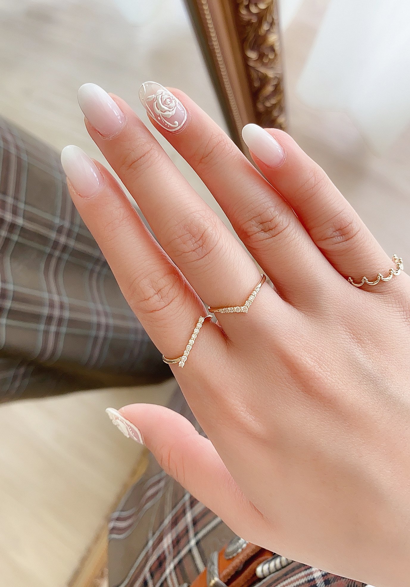 經典V型排鑽戒指