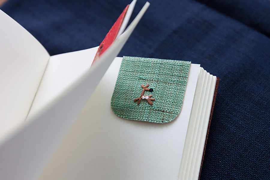 中川政七- 鹿家族 磁鐵書籤 紅綠