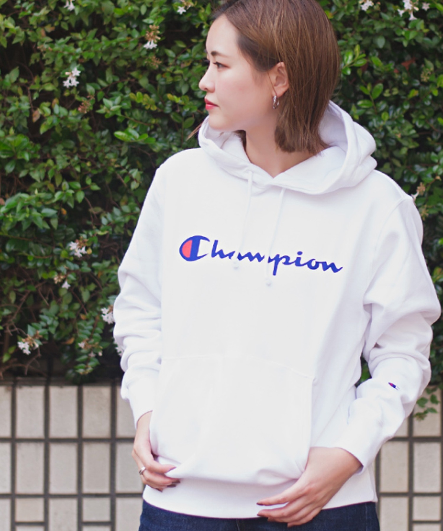 日版Champion Script Logo Hoodie Black C3-J117/C3-Q102