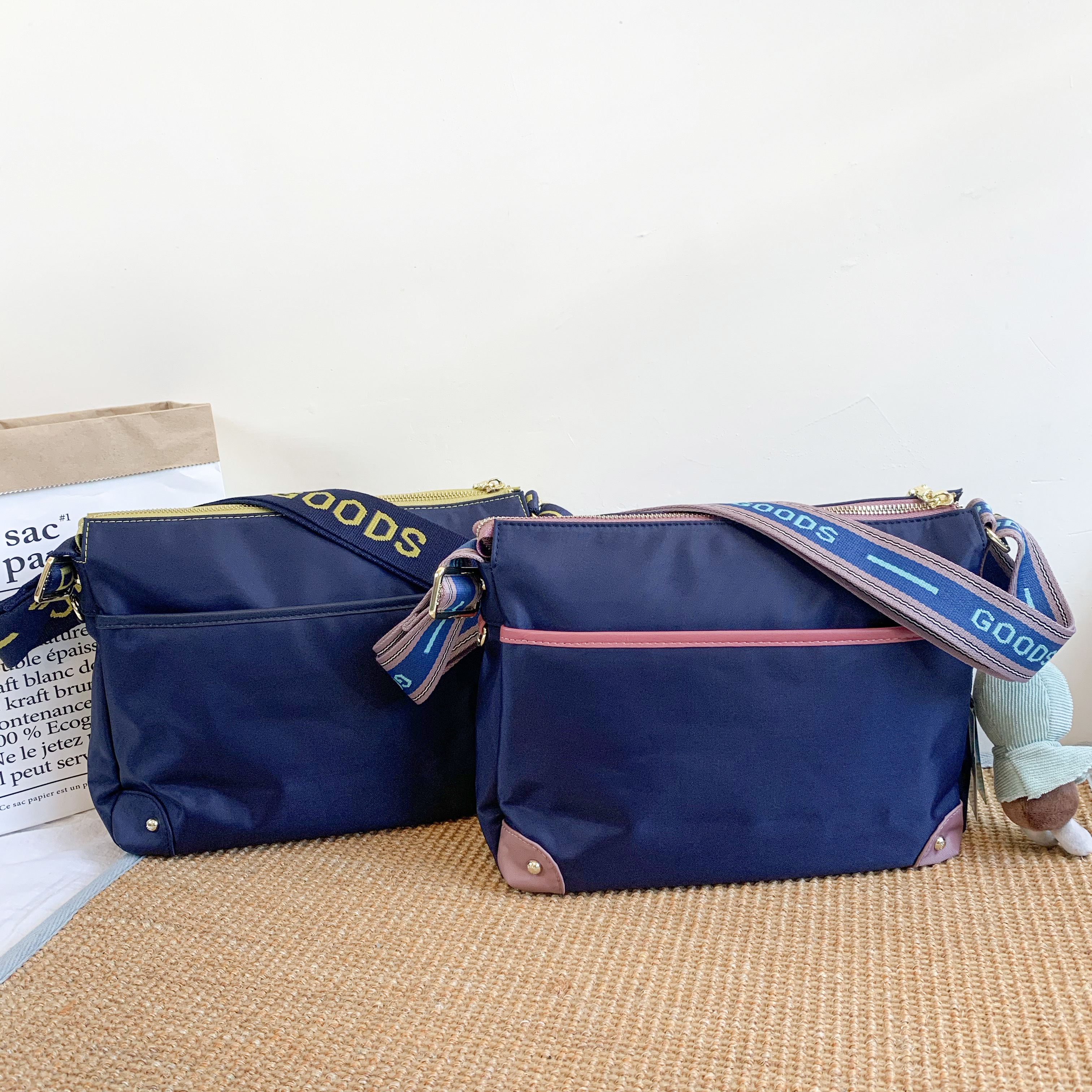 GOODS 織帶藍粉 三層拉鍊尼龍防潑水側背包  #2045