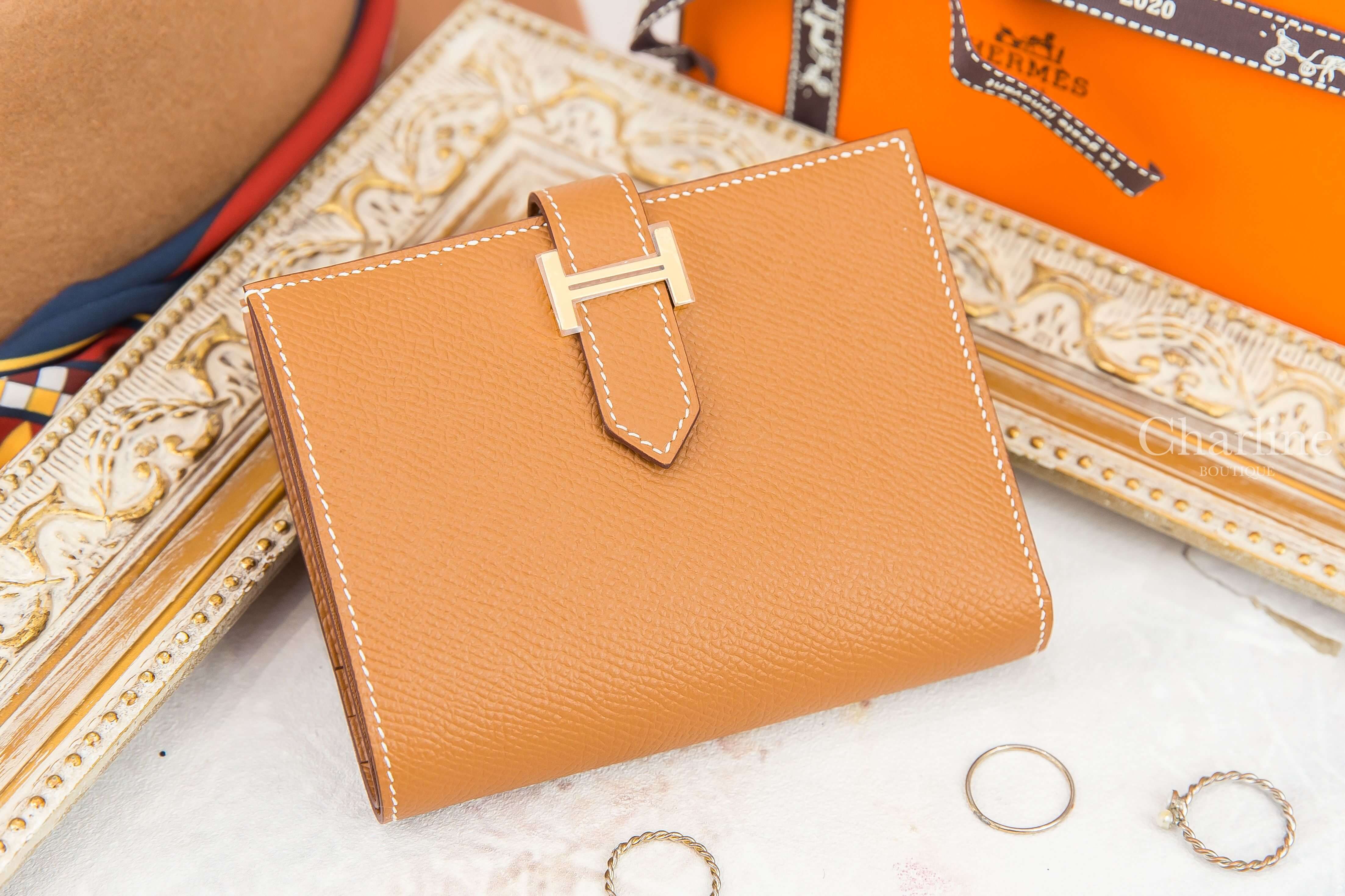Hermès Bearn Compact Wallet 37 Gold Epsom Z刻焦糖色金釦短夾-Charline Boutique 精品代購