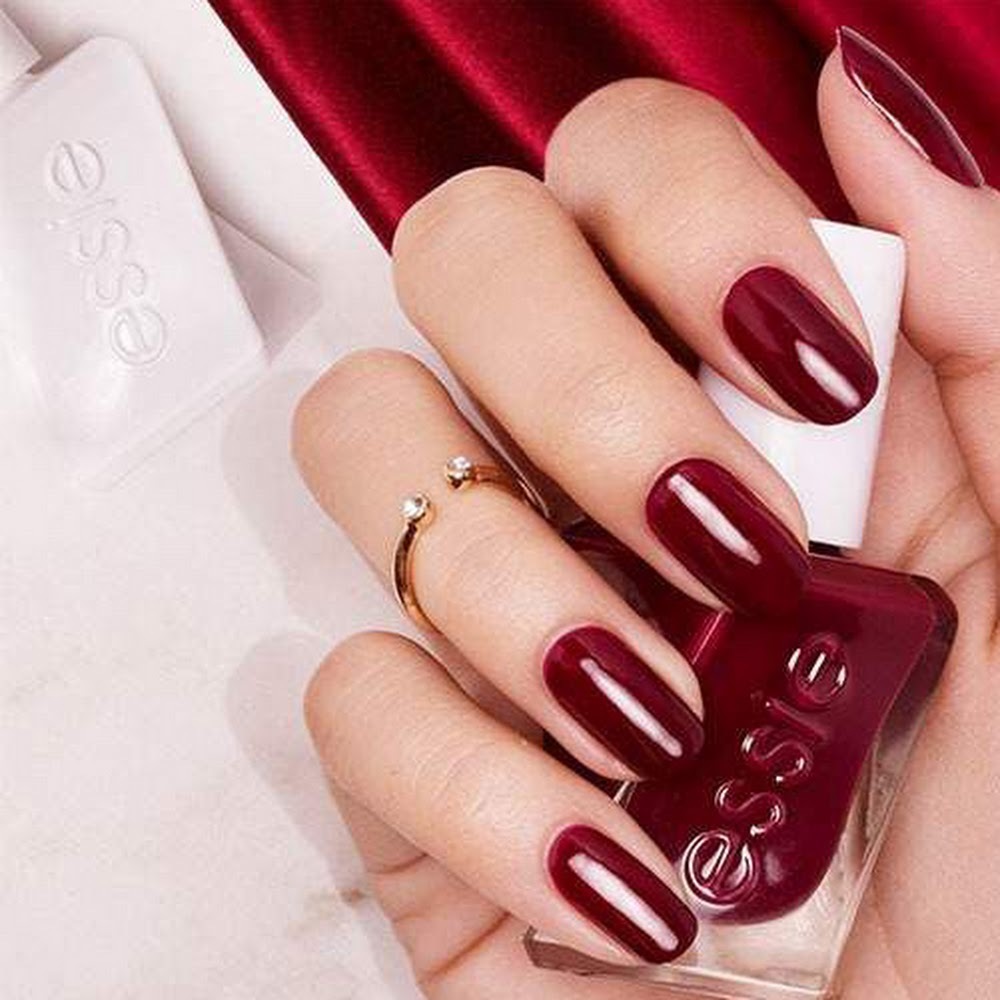 Essie 指甲油 - Gala Vanting - GC350