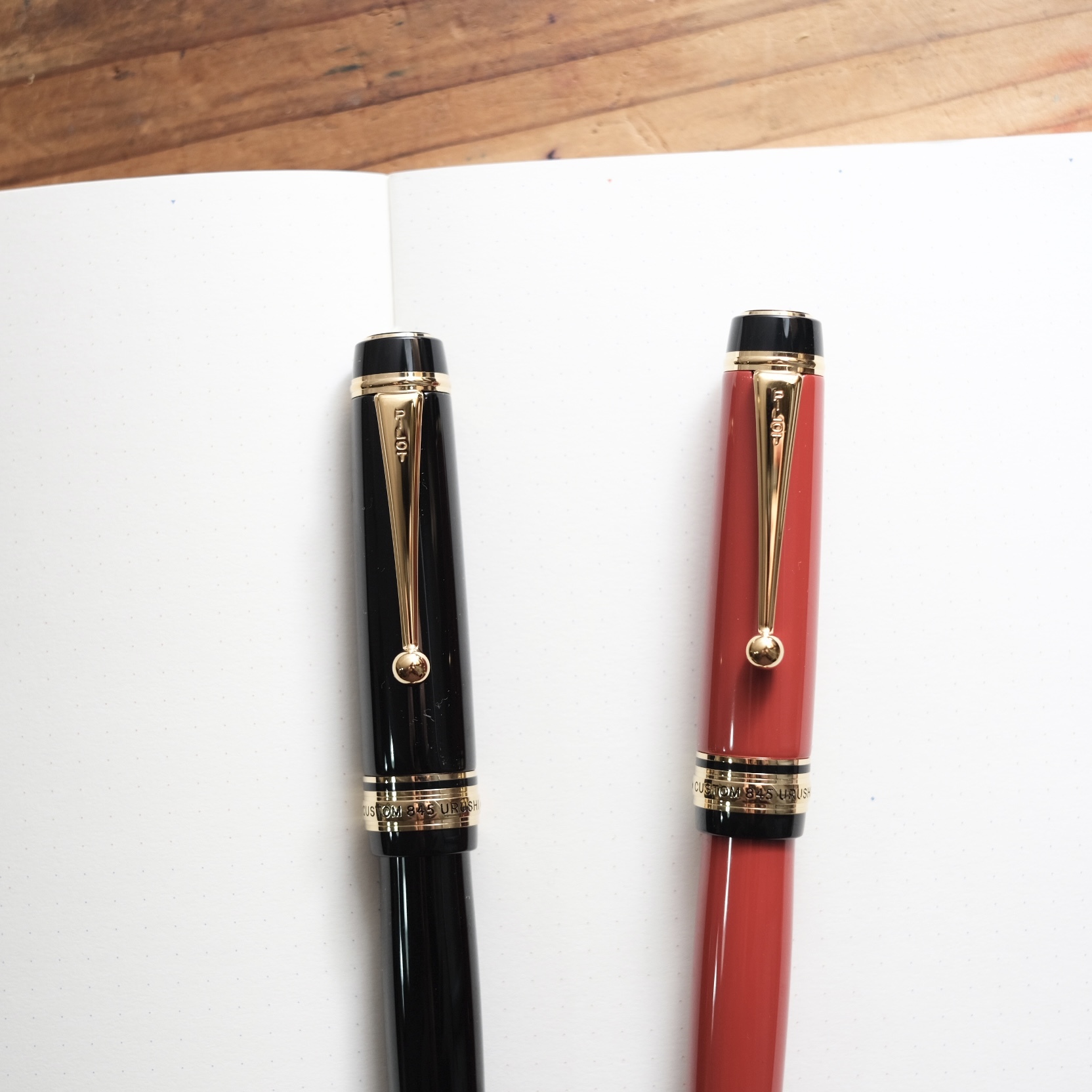 CUSTOM 845 漆鋼筆 /百樂 Pilot 日本 18K尖 (雙色15號尖)