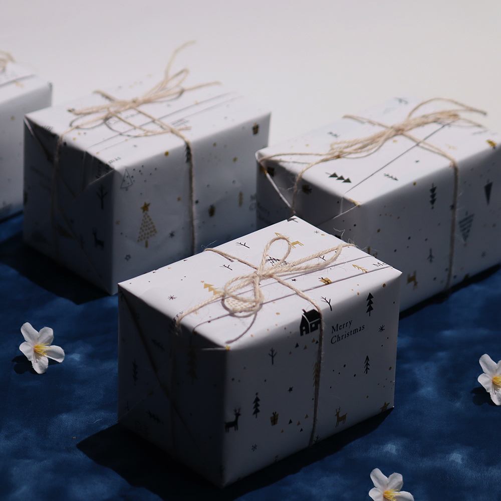 加價購服務  包裝紙隨機款 + 麻繩