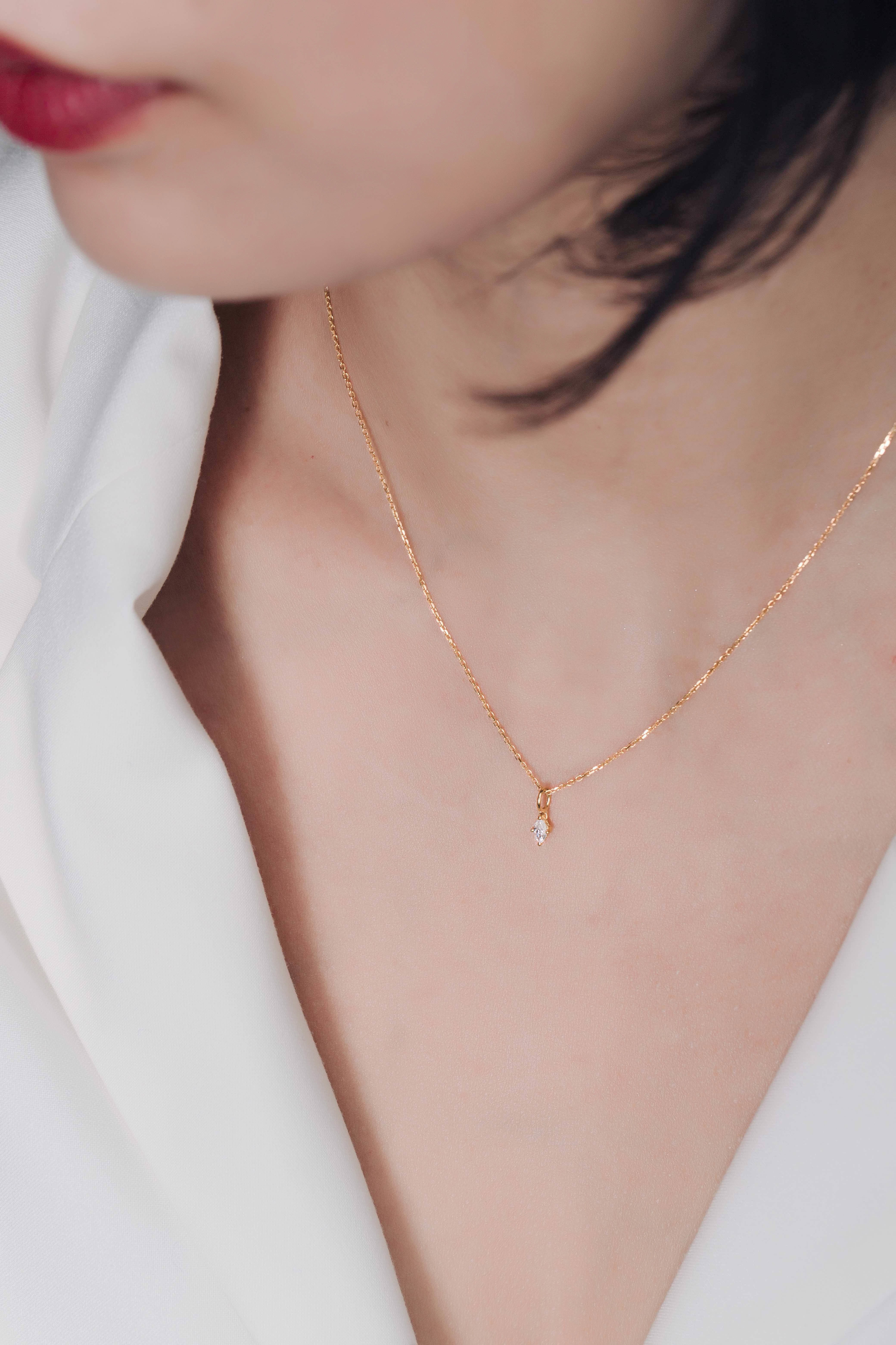 Haute｜小流星馬眼鑽18K金項鍊｜OLIVIA YAO JEWELLERY 官網