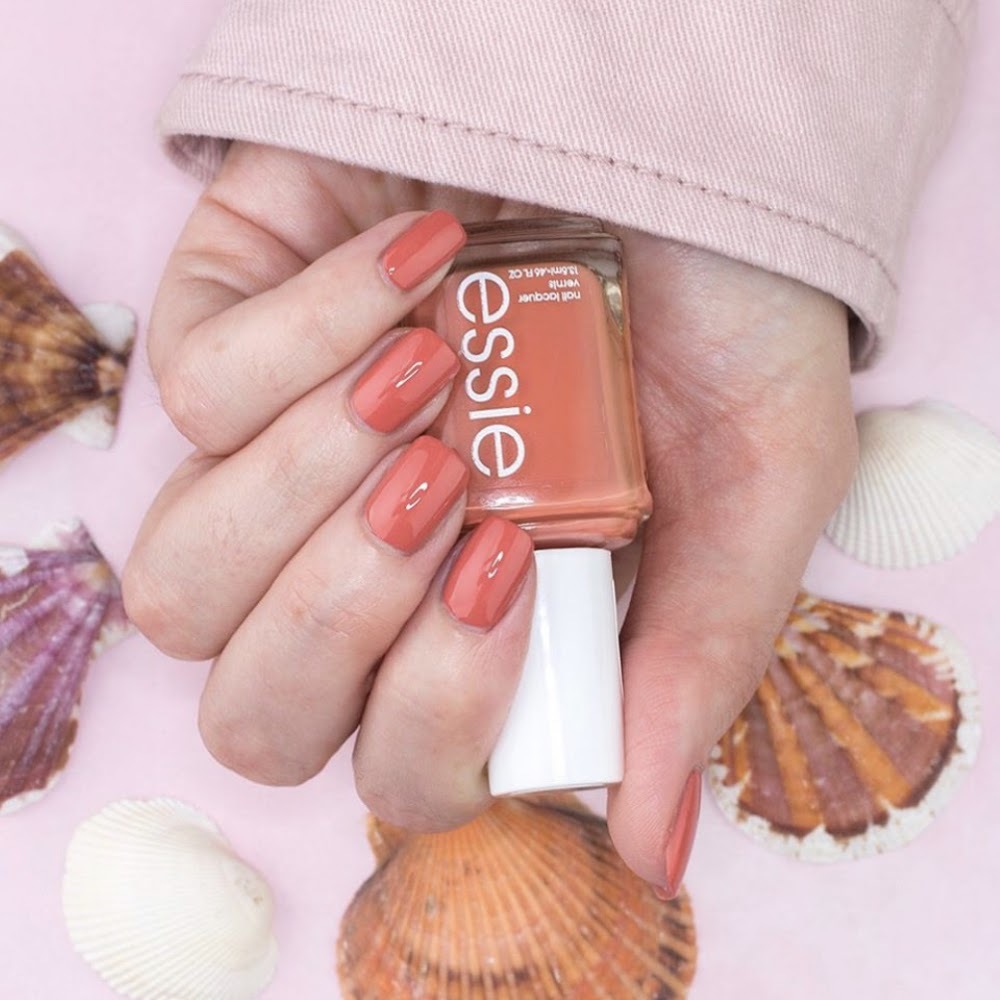 ESSIE 指甲油 - Claim To Flame - 1556