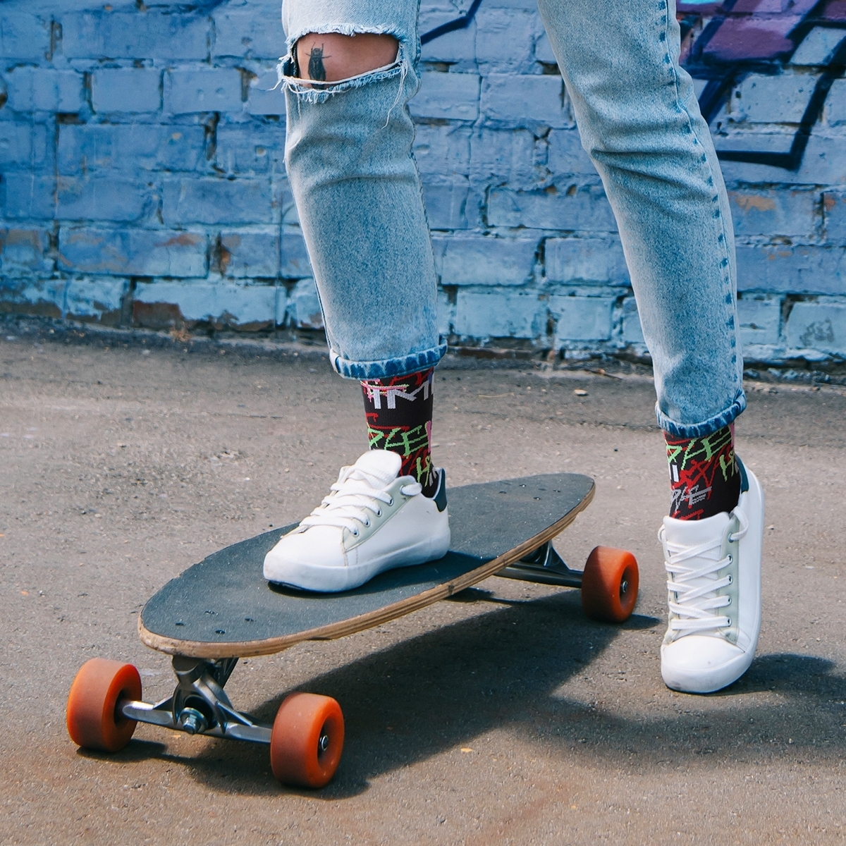 黑塗鴉｜洛杉磯設計師款．壓力3/4襪