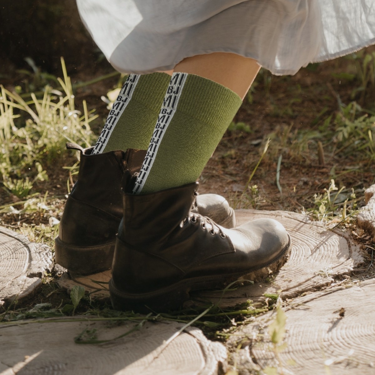 純 · 深蕨綠｜經典設計師款 · 壓力3/4襪