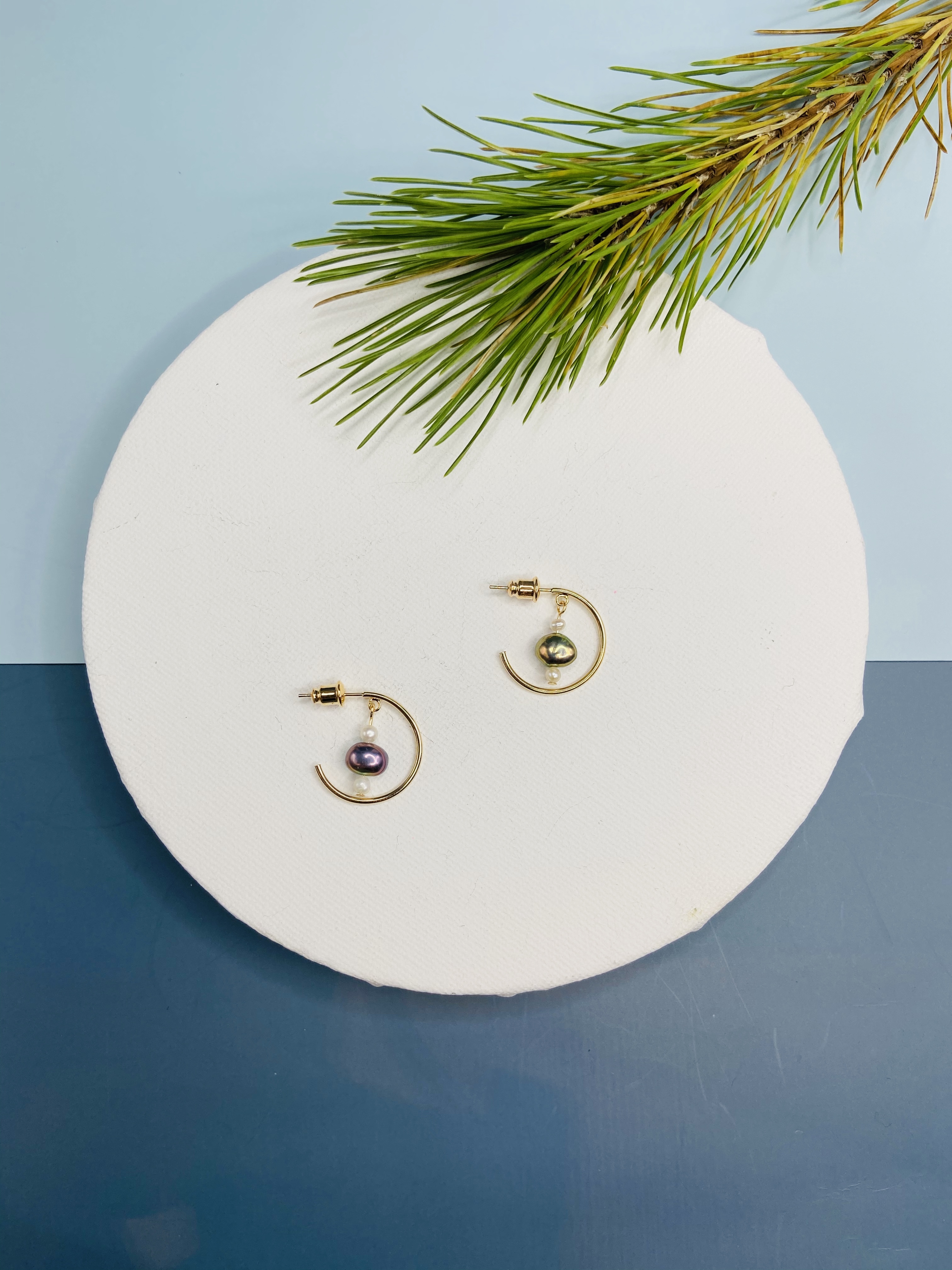 COLE COOL獨家設計迷你Pearls in C珍珠耳環耳夾