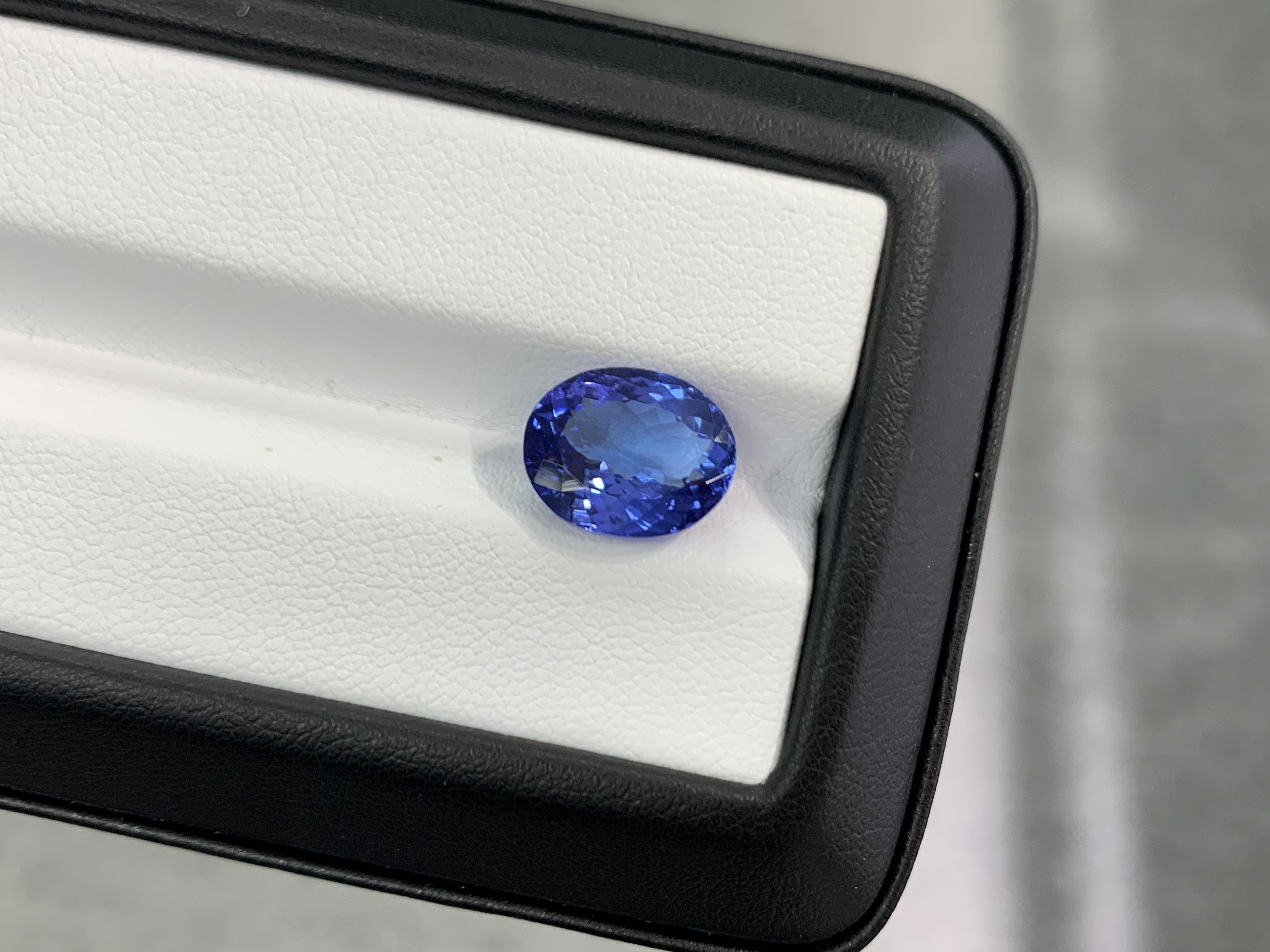 6.42ct 橢圓形坦桑石