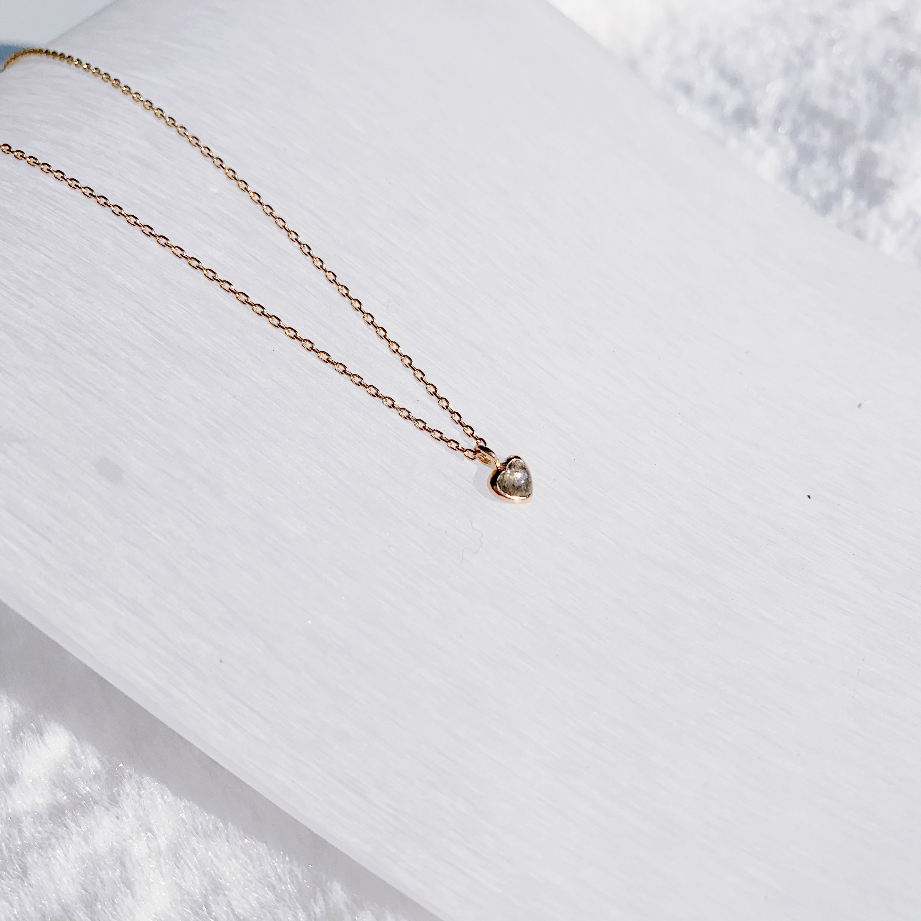 簡約QQ HEART棕月光項鍊